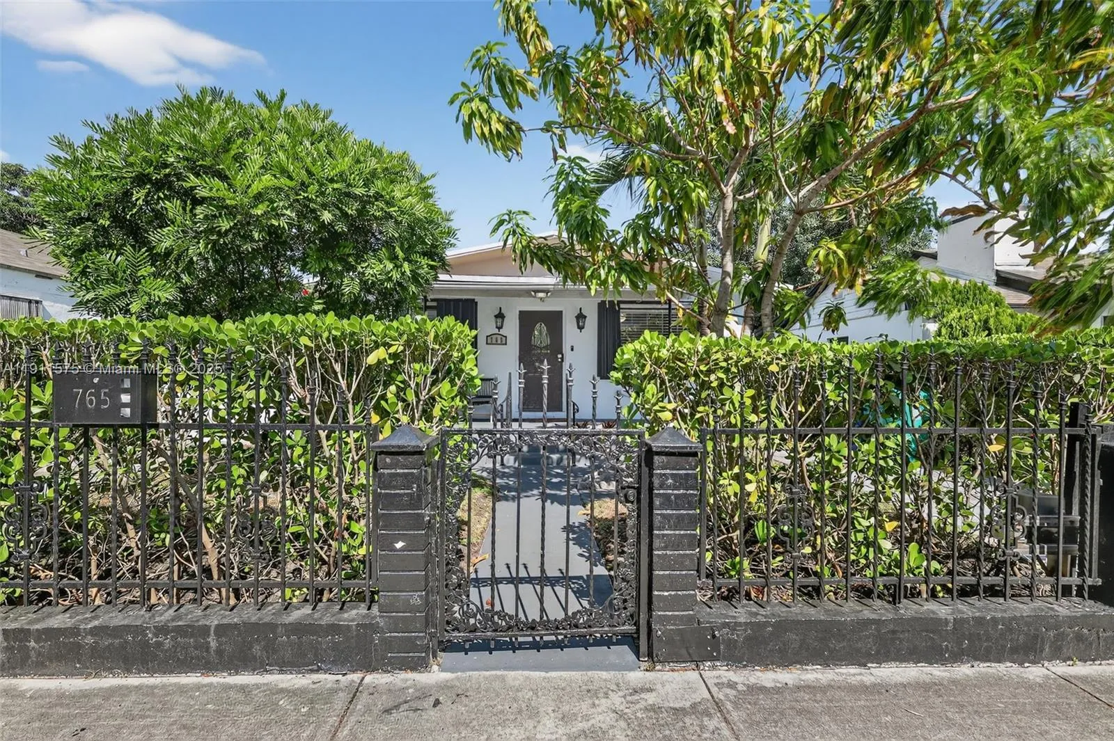 3 bedroom 2 bath for sale at 765 NW 46th St, Miami FL 33127