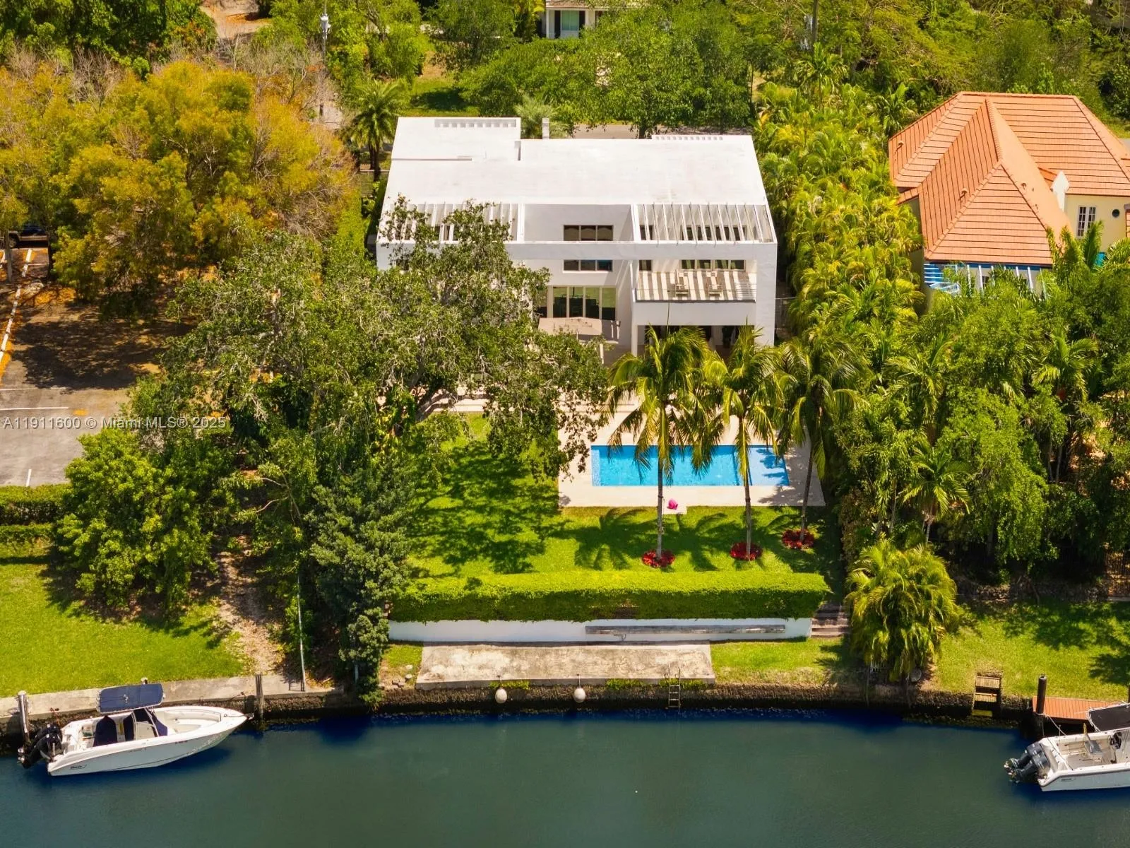 6300 Caballero Blvd, Coral Gables FL 33146