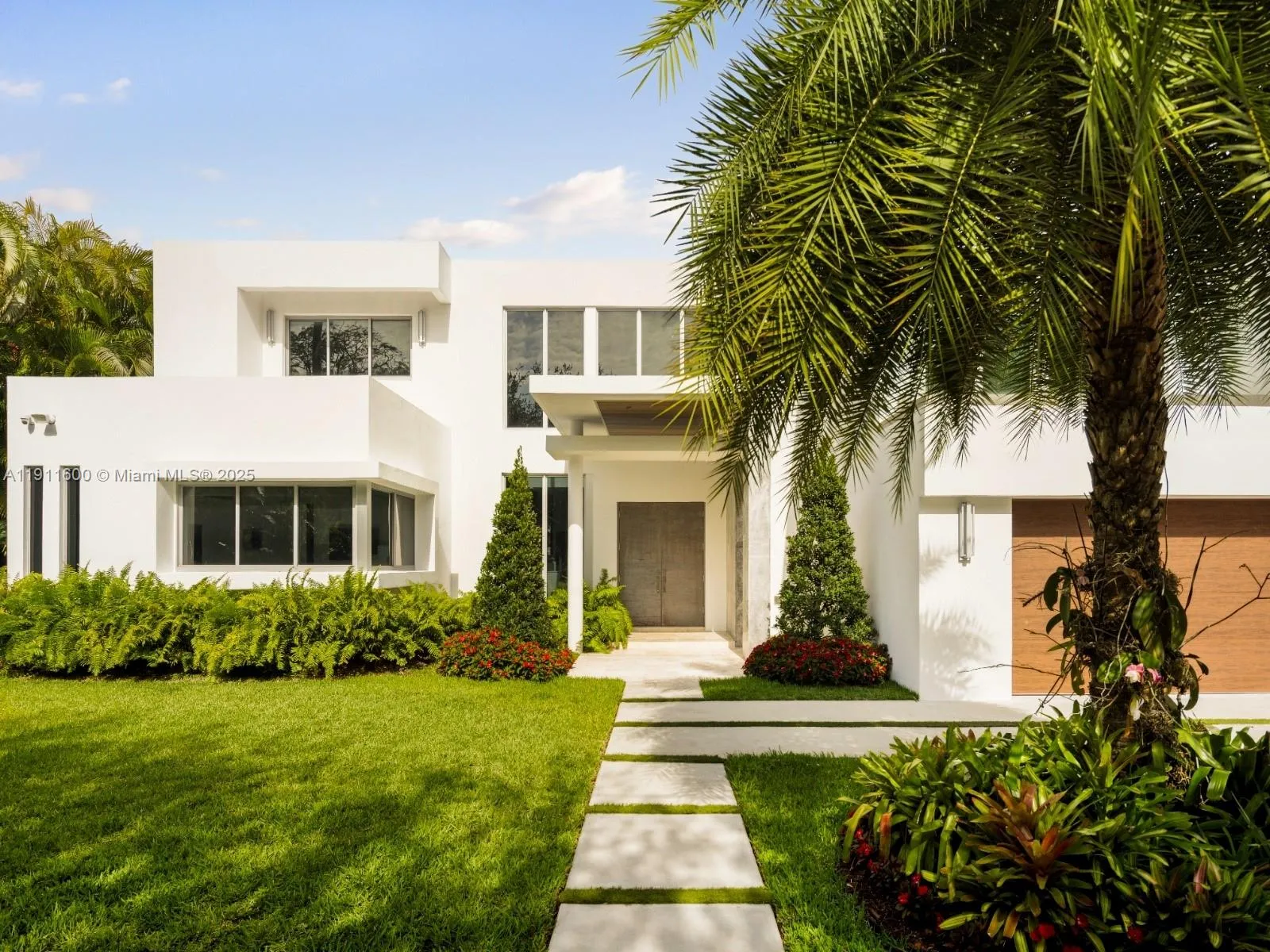 6300 Caballero Blvd, Coral Gables FL 33146