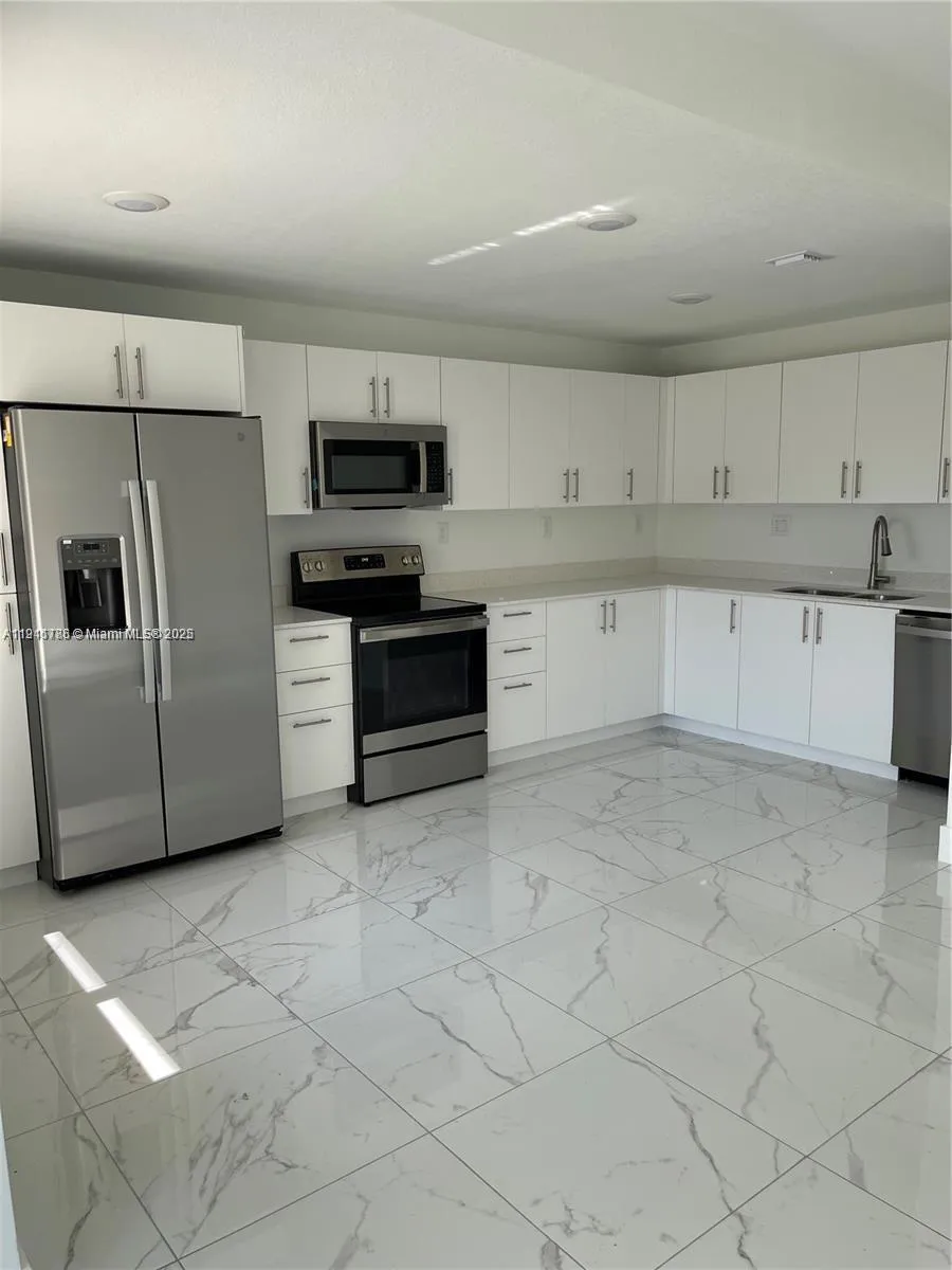 25851 SW 144th Ct, Naranja FL 33032