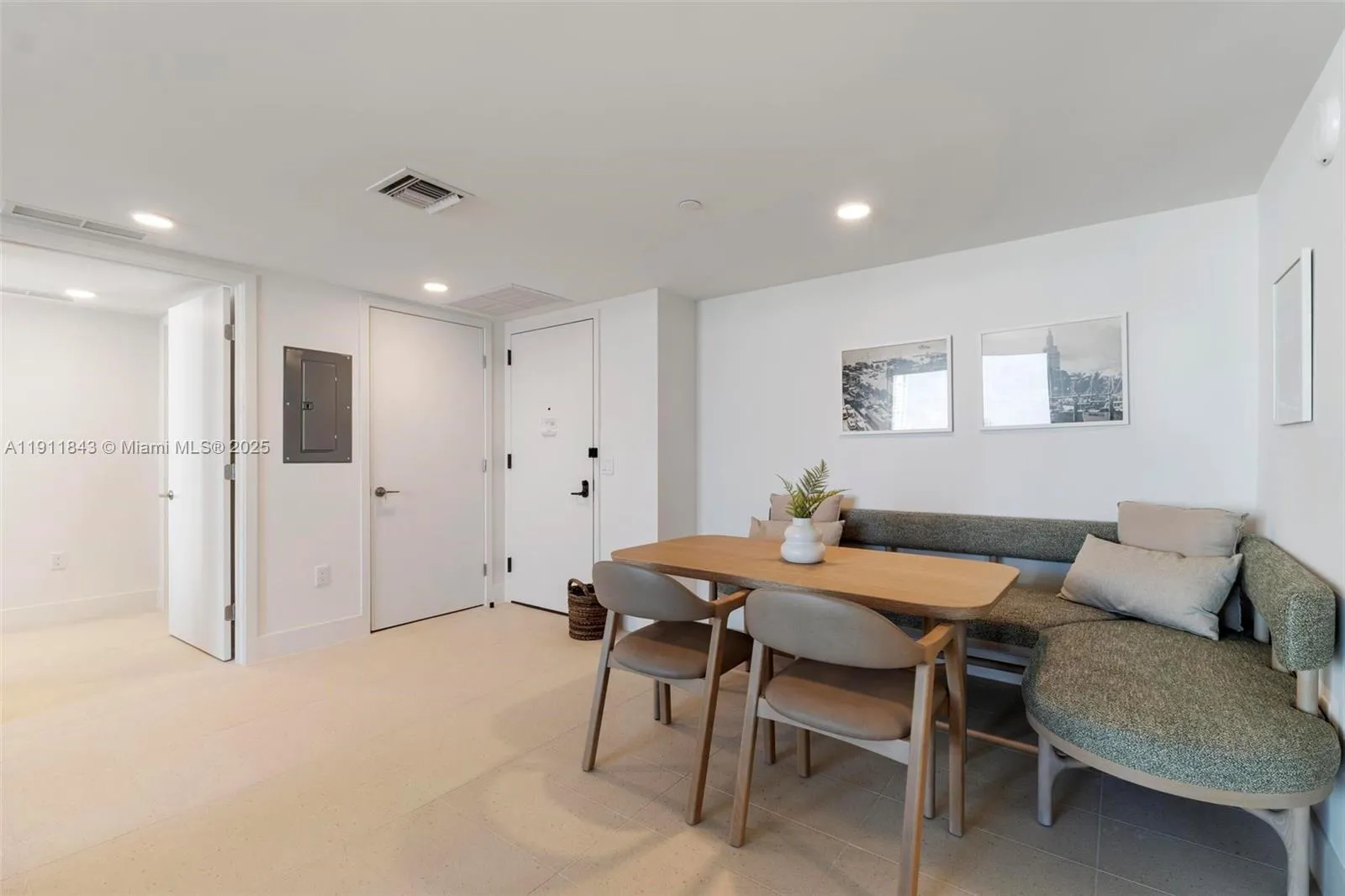 601 NE 1st ave # 2601, Miami FL 33132