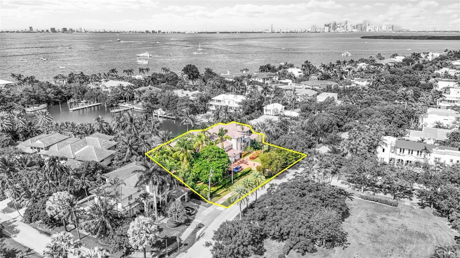 550 Harbor Dr, Key Biscayne FL 33149