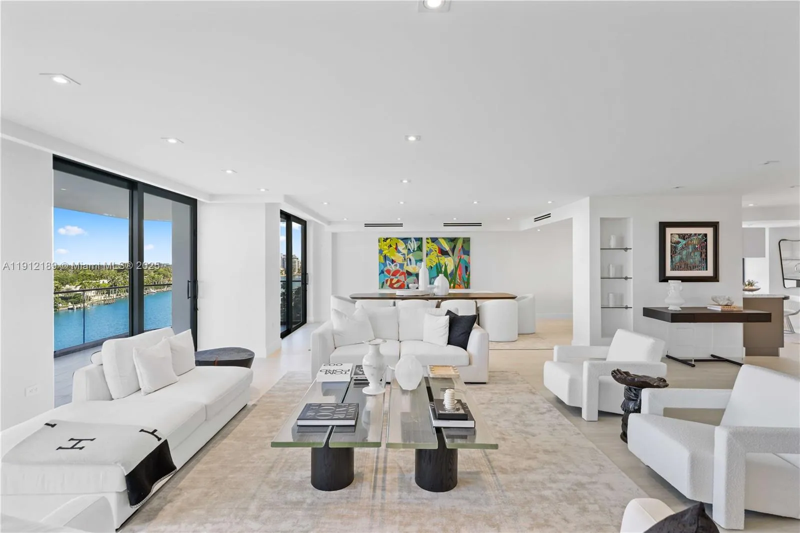 5500 Collins Ave # 902, Miami Beach FL 33140