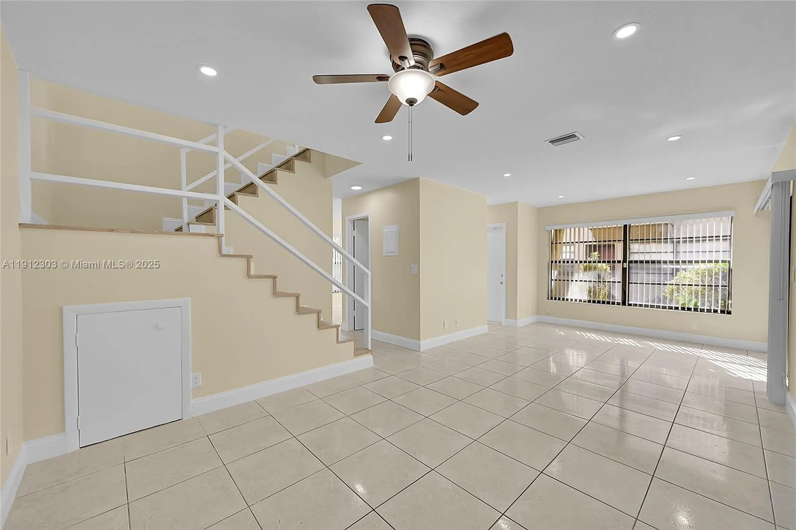 2532 SE Coral Springs Dr # 2532, Coral Springs FL 33065