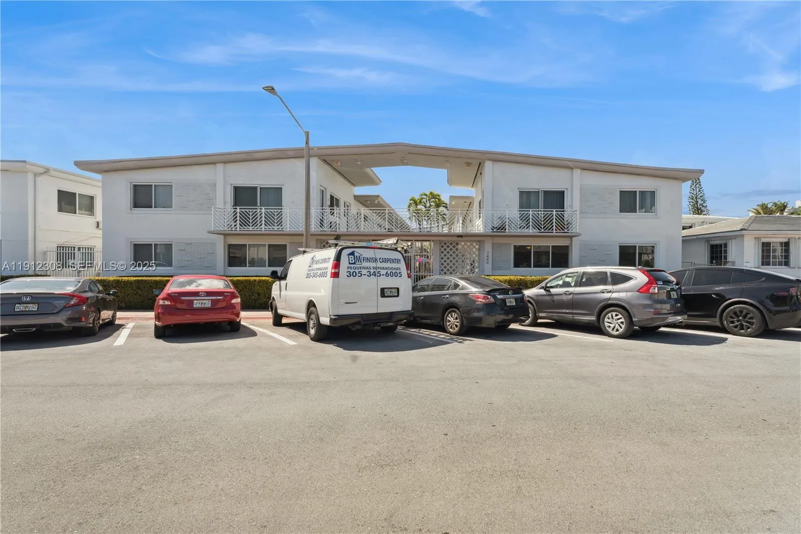 7440 Byron Ave # 1B, Miami Beach FL 33141