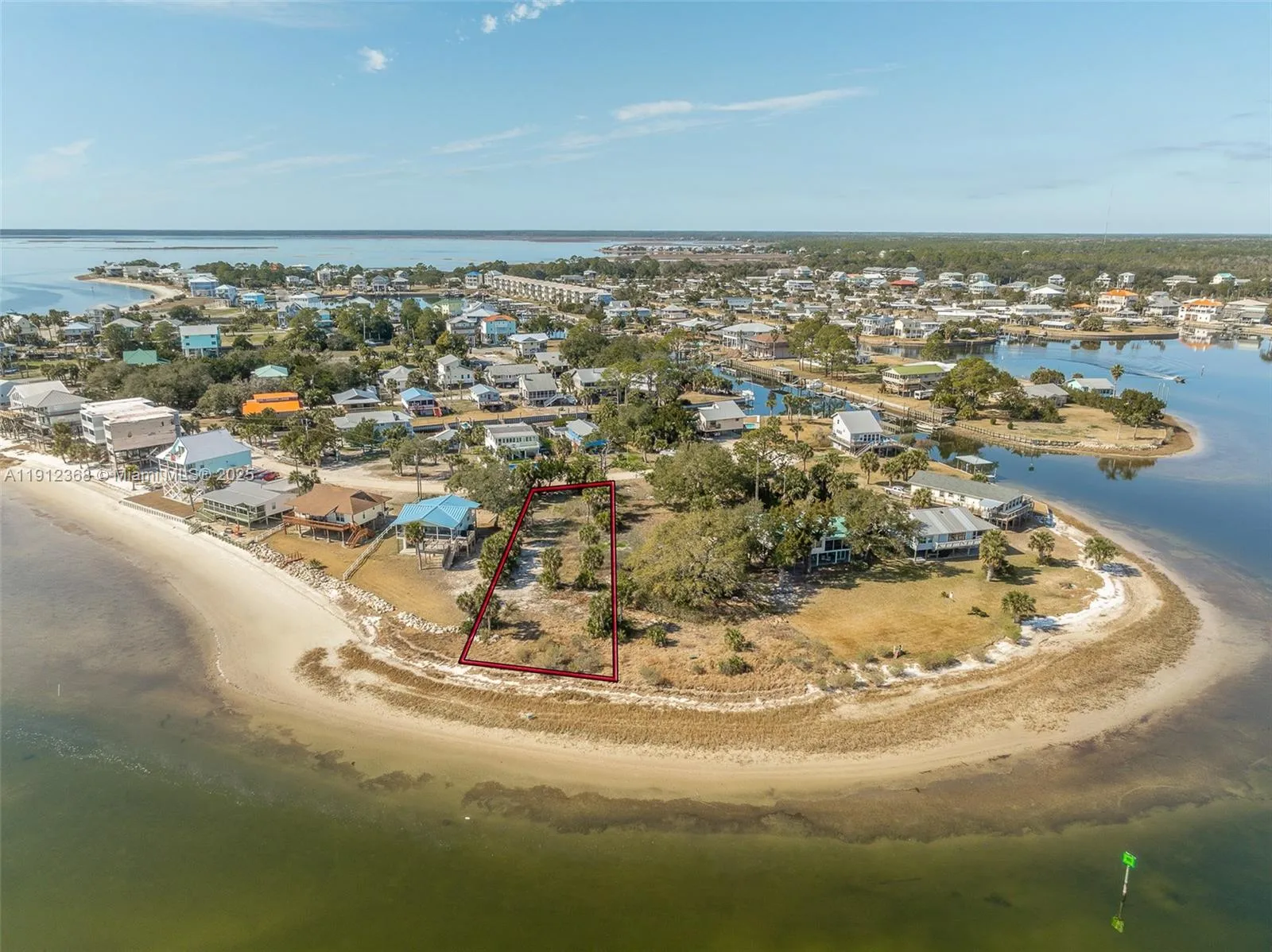197 BEATY TAFF DR, Other City - In The State Of Florida FL 32327