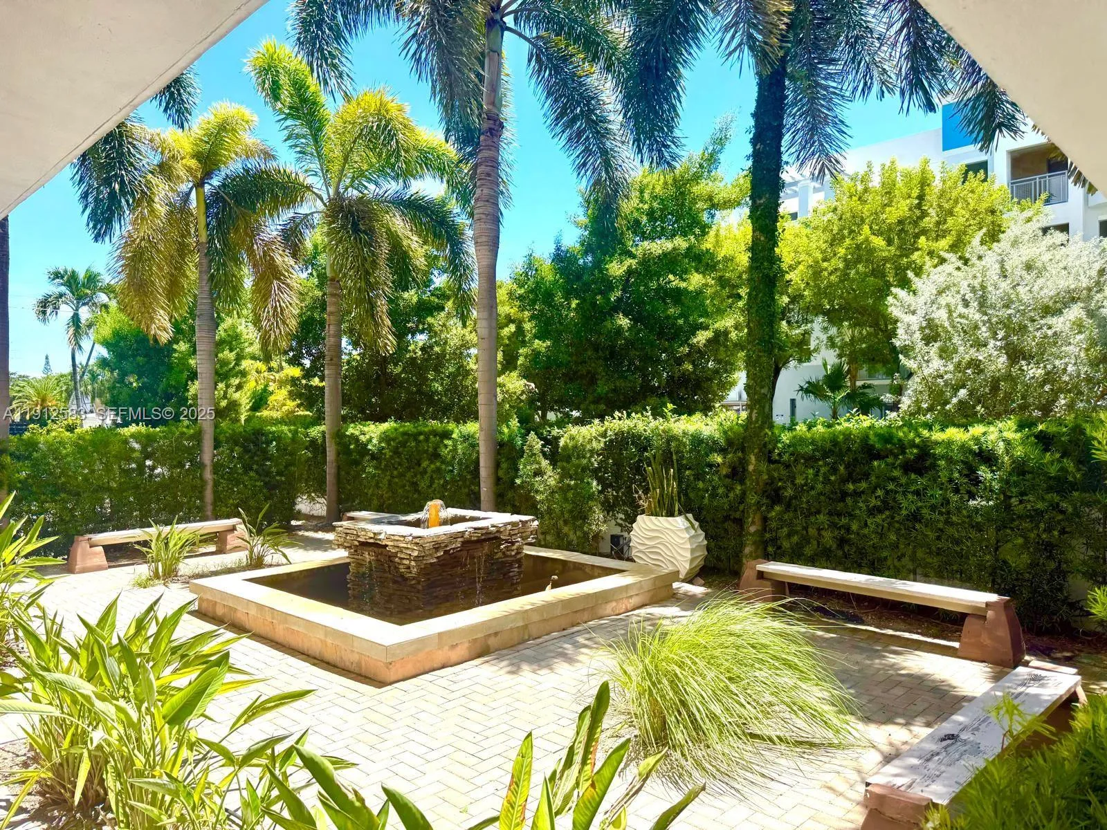 1 bedroom 1 bath for sale at 1045 10th St # 206, Miami Beach FL 33139