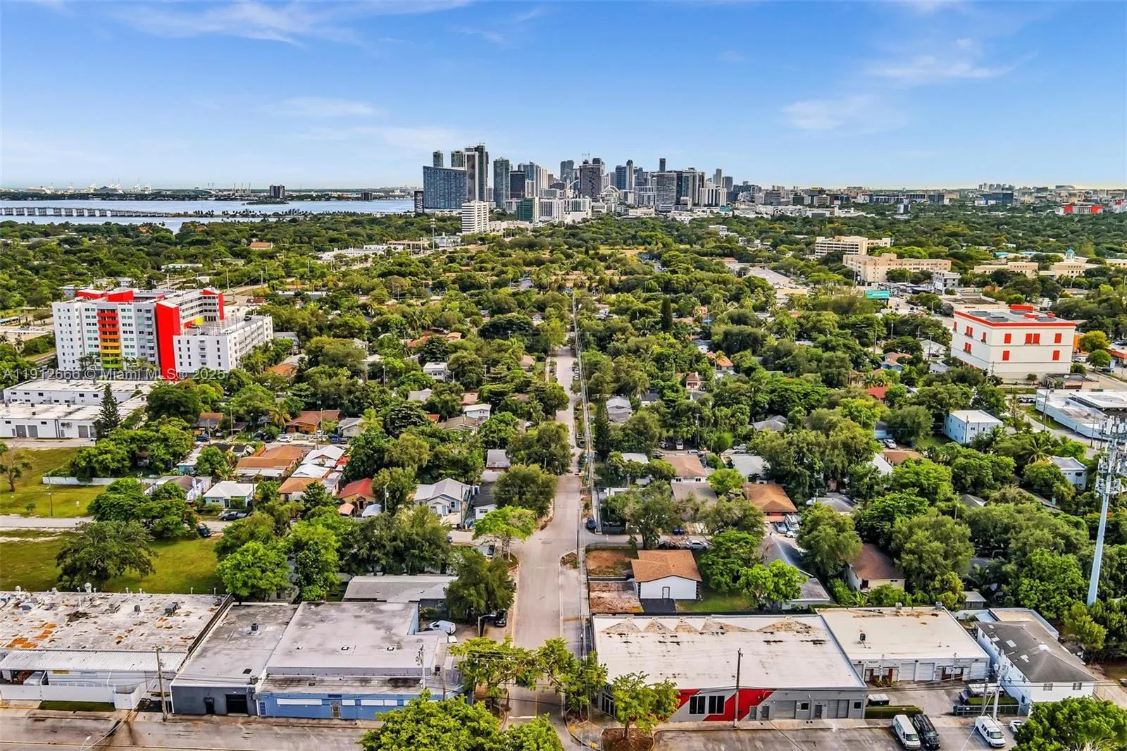 5850 NE 3rd Ave, Miami FL 33137