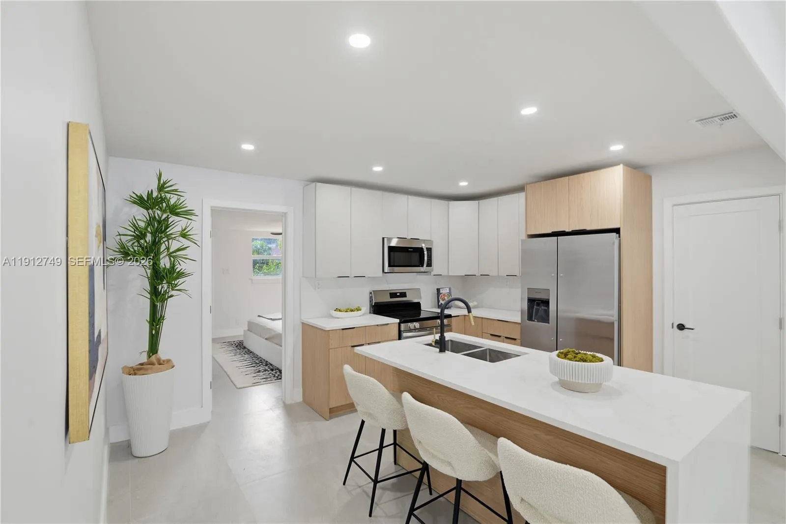 4 bedroom 3 bath for sale at 560 NE 110th Ter, Miami FL 33161