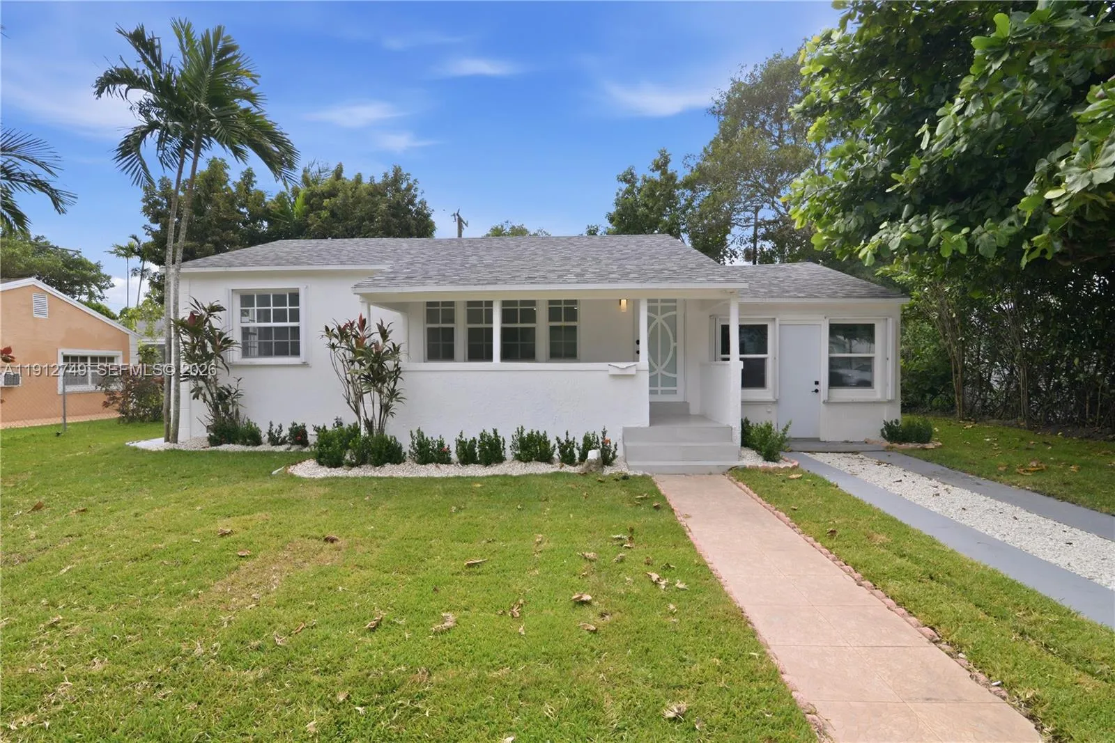 560 NE 110th Ter, Miami FL 33161