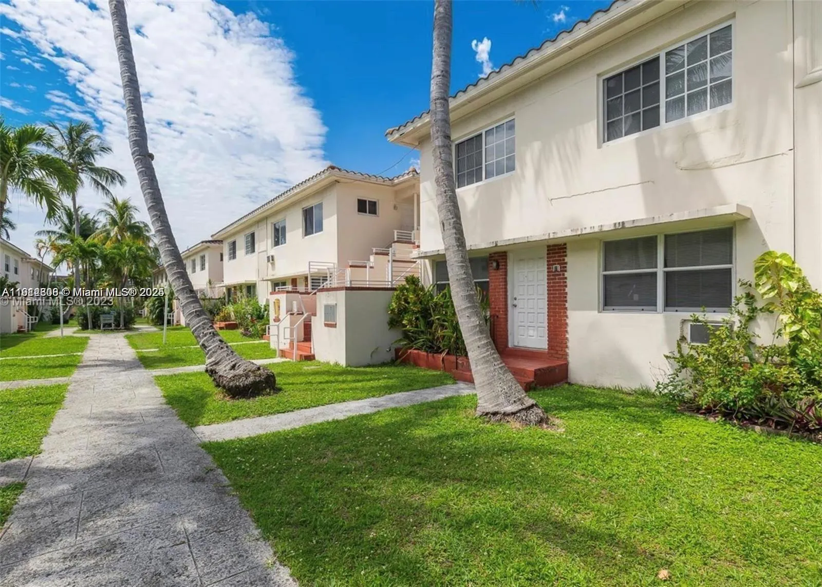 1197 Marseille Dr # 12, Miami Beach FL 33141