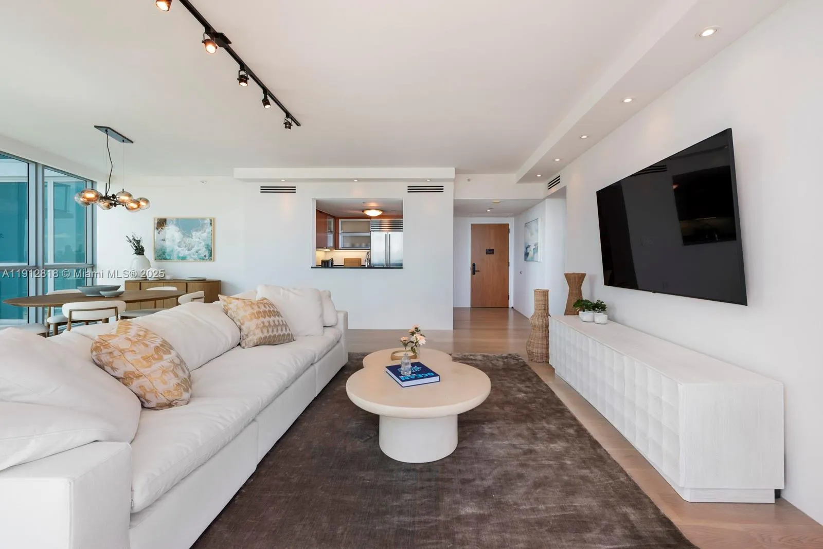 101 20th St # 3006, Miami Beach FL 33139