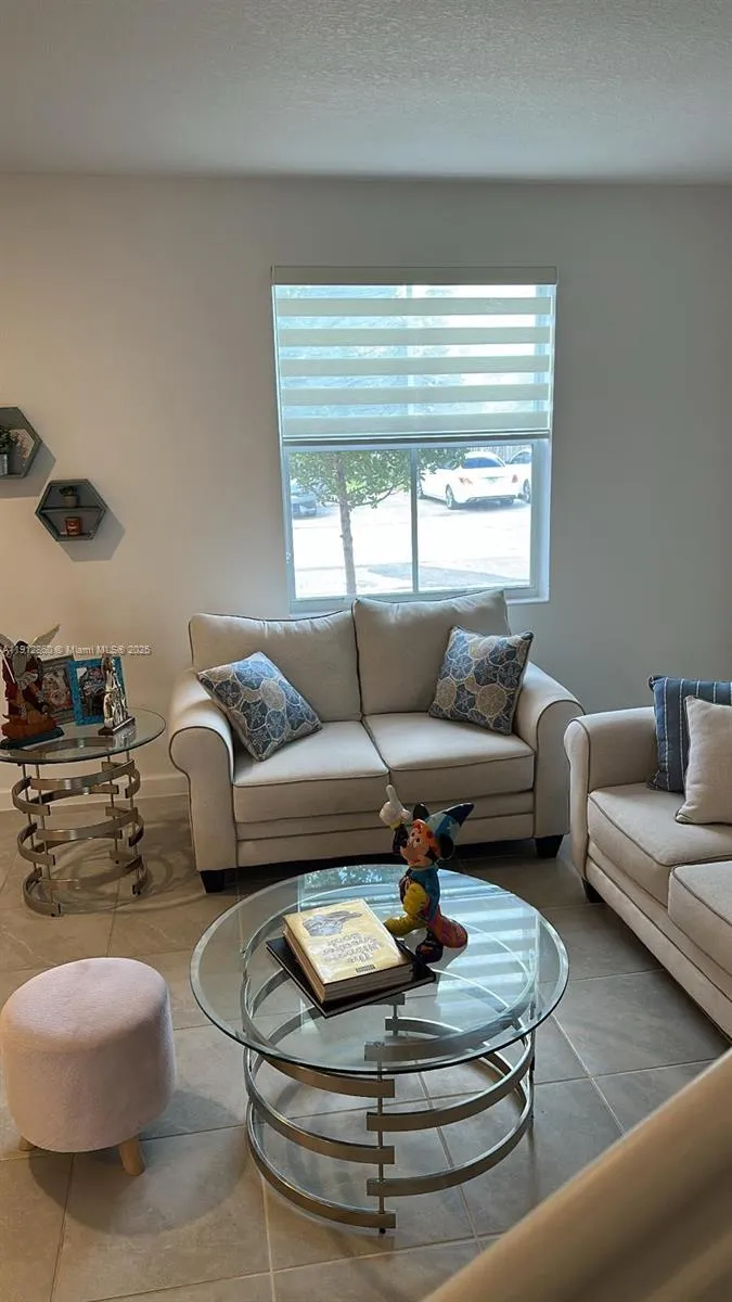 12221 NW 23rd Pl, Miami FL 33167