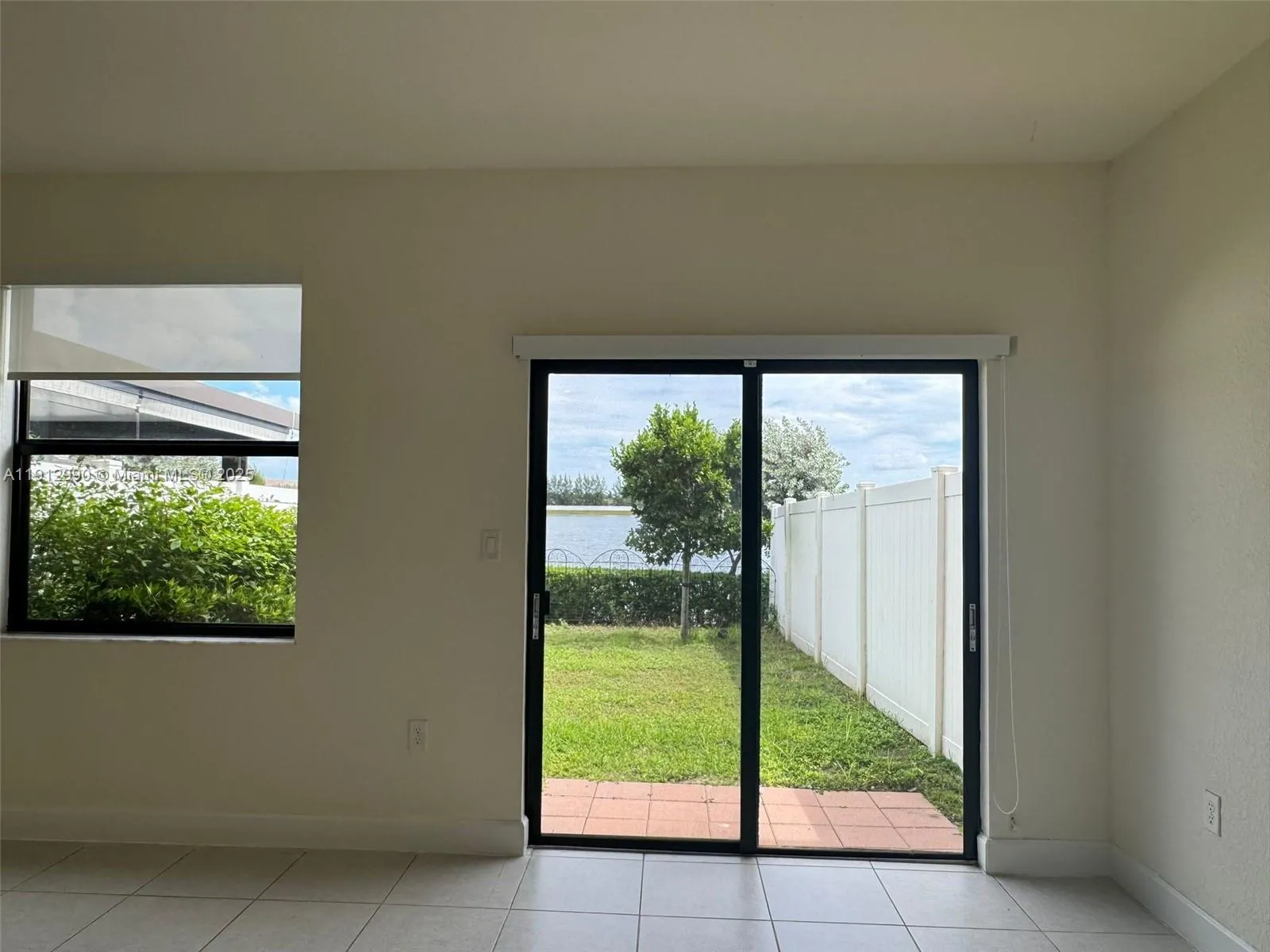 11325 W 34th Way, Hialeah FL 33018