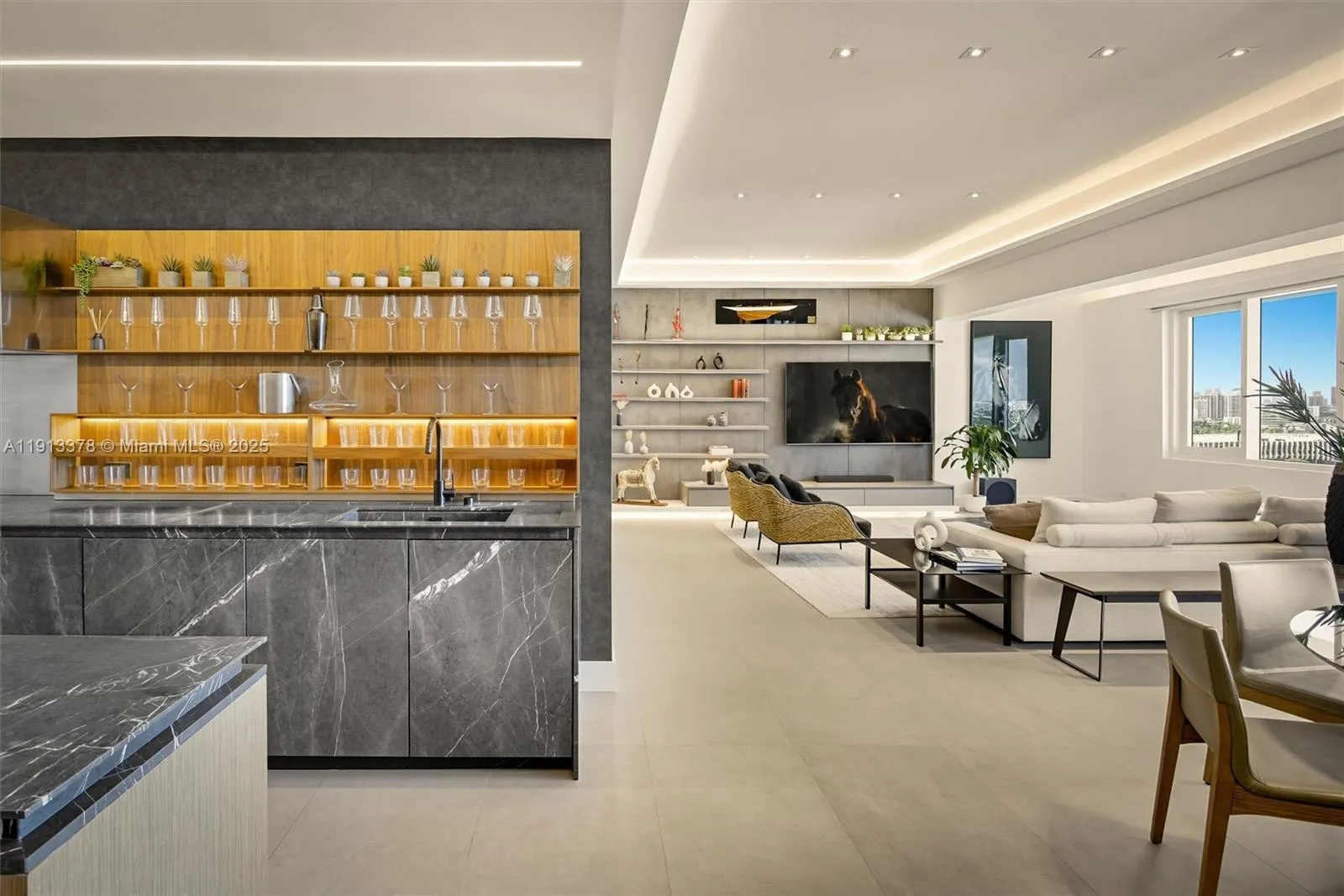 2 bedroom 2 bath for sale at 2301 Collins Ave # 1634, Miami Beach FL 33139