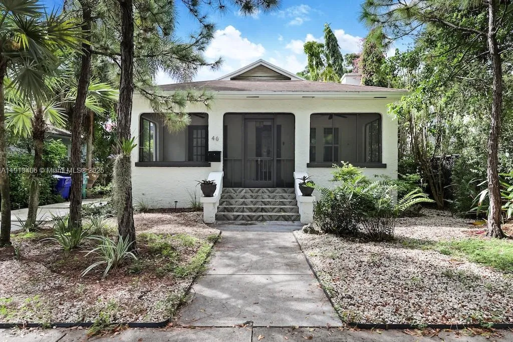 2 bedroom 2 bath for sale at 46 NE 43rd St, Miami FL 33137