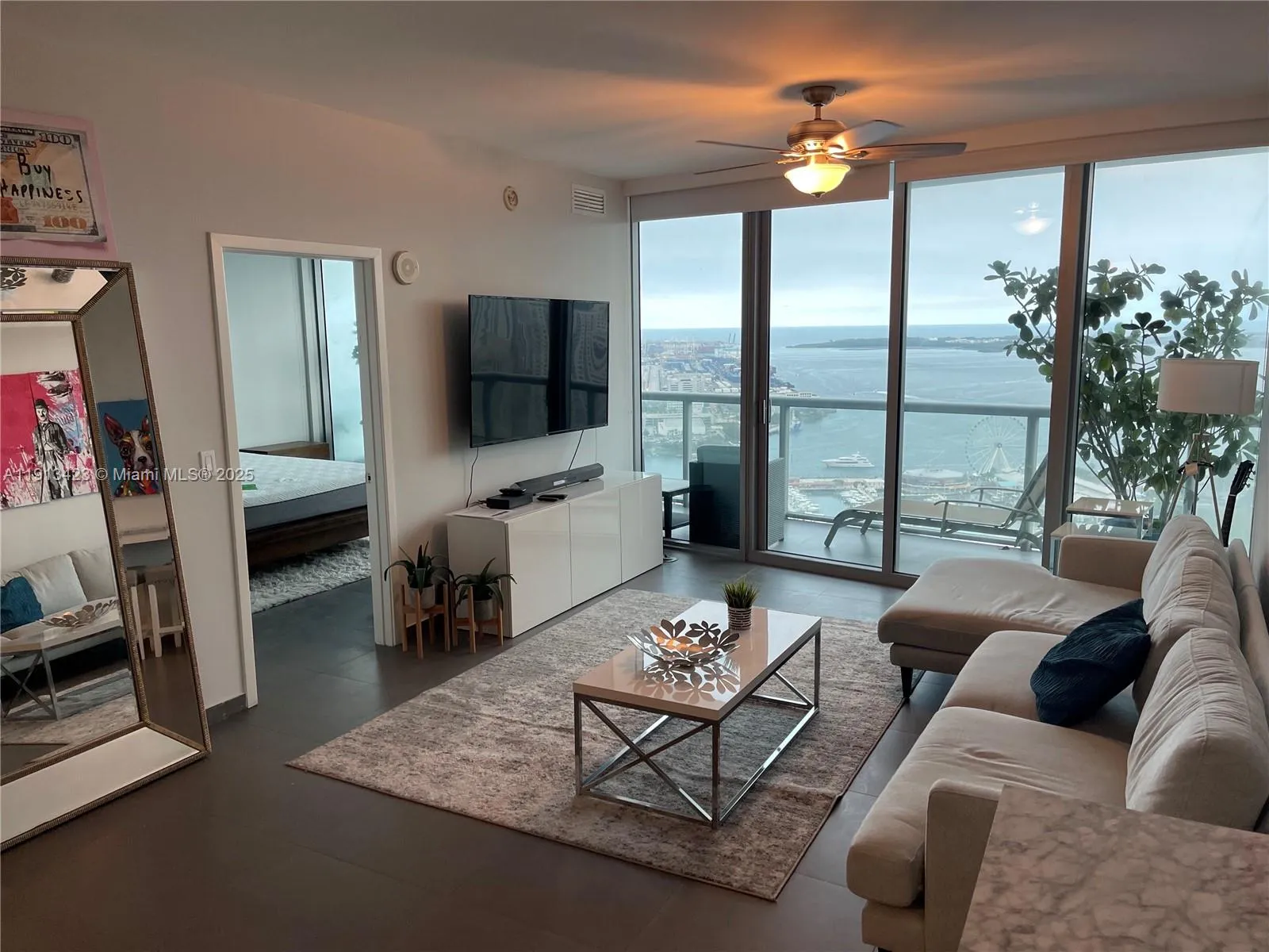1 bedroom 1 bath for sale at 888 Biscayne Blvd # 4302, Miami FL 33132