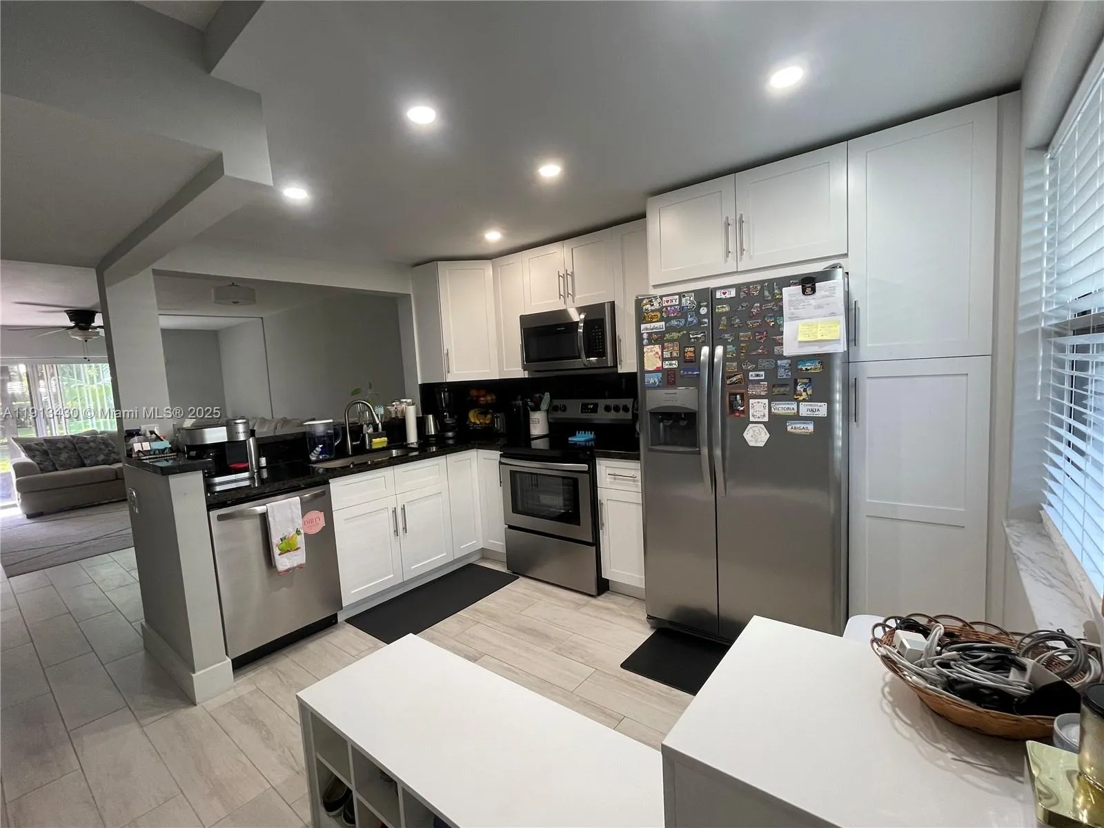 1290 S Military Trl # 411, Deerfield Beach FL 33442