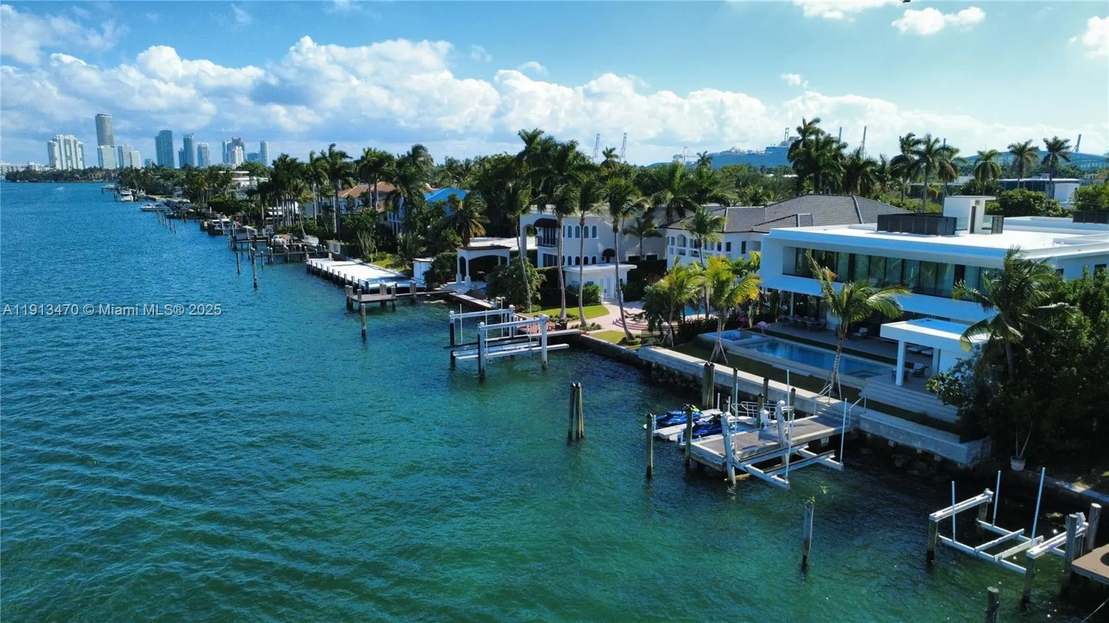 375 N Hibiscus Dr, Miami Beach FL 33139