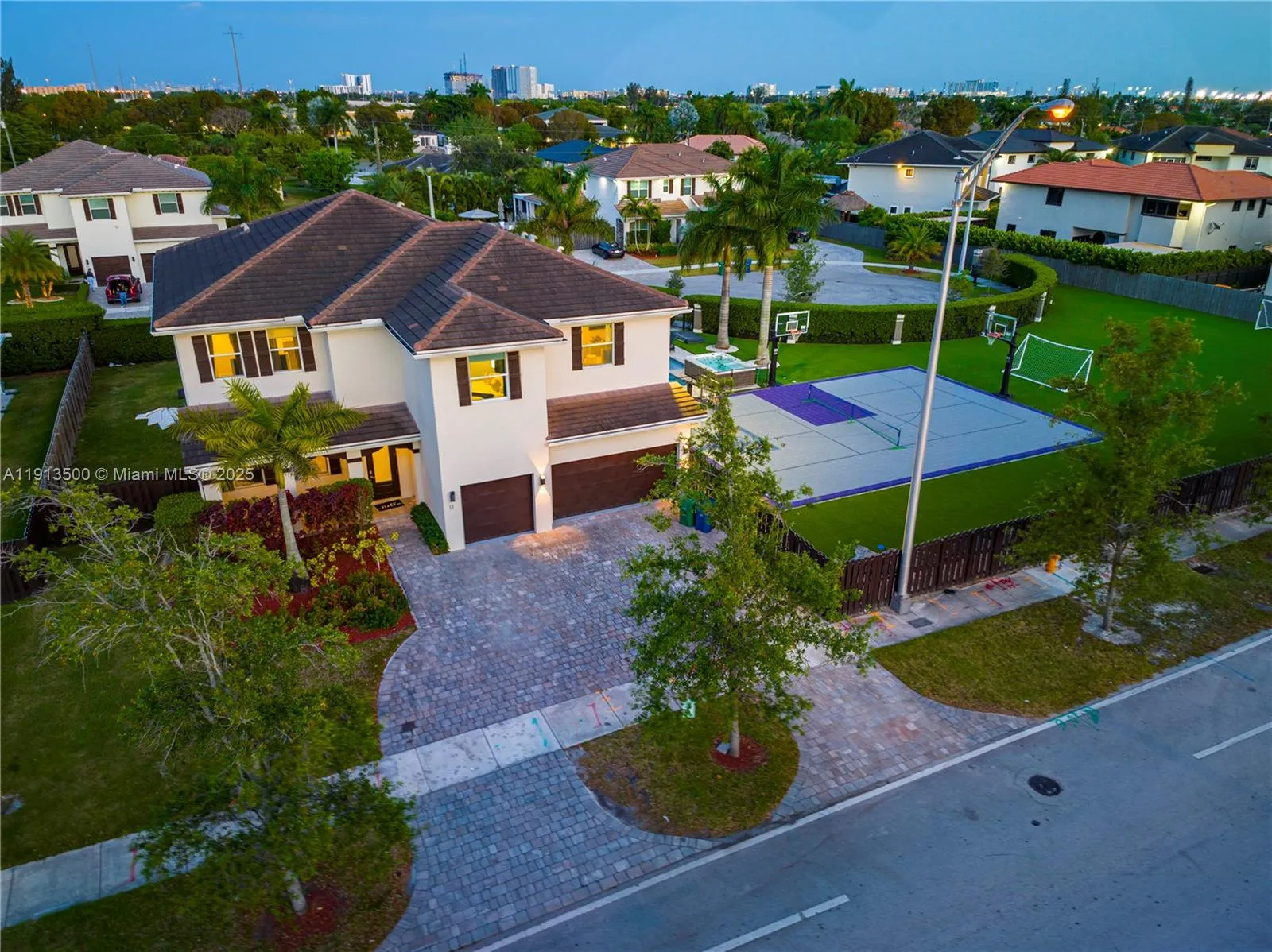 11 NW 122nd Ave, Miami FL 33182