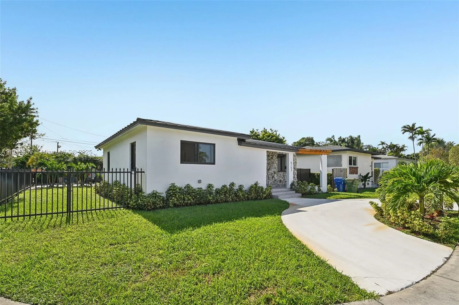 5152 SW 6th St, Coral Gables FL 33134