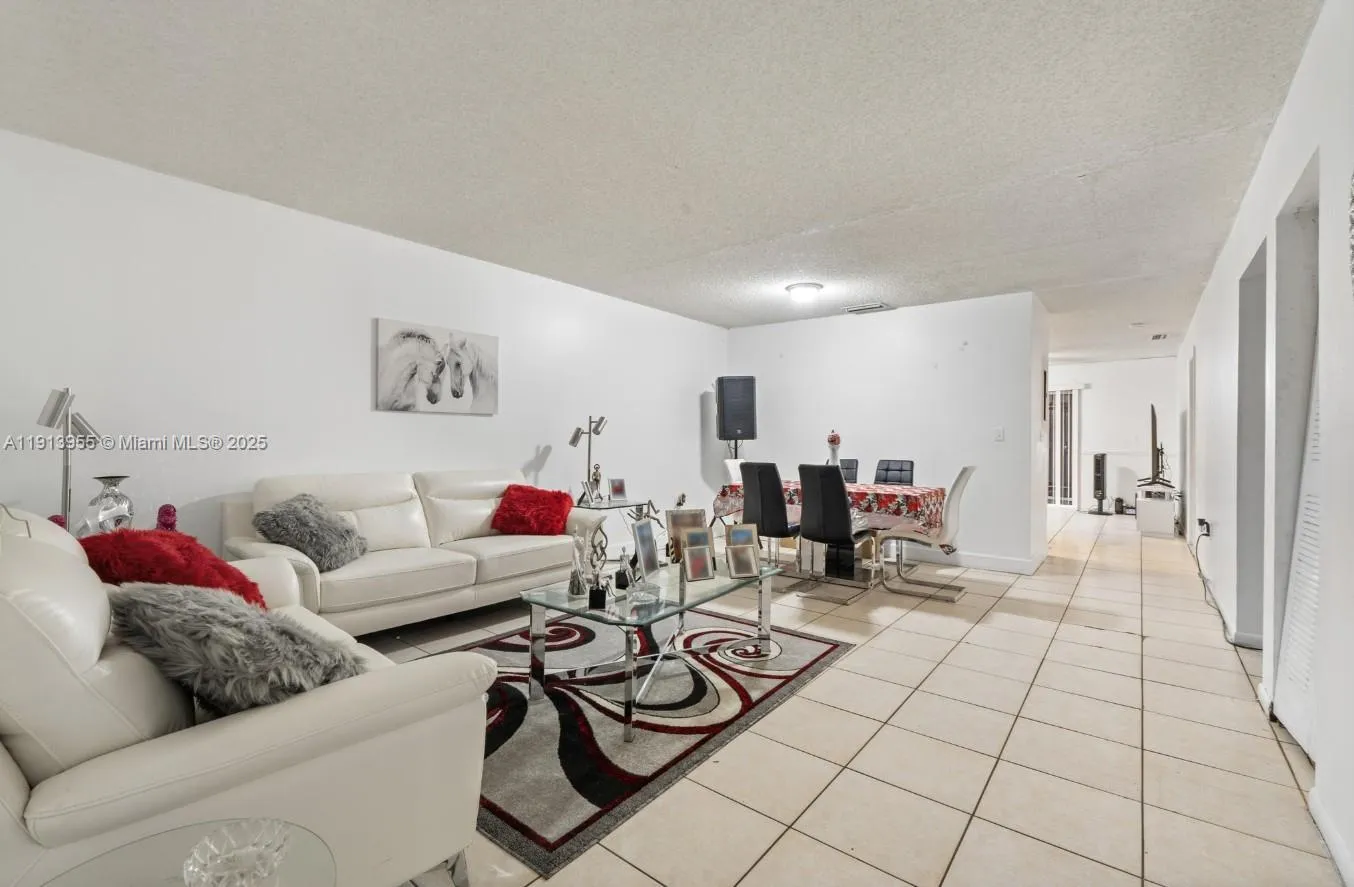 8851 NW 119th St # 2, Hialeah Gardens FL 33018