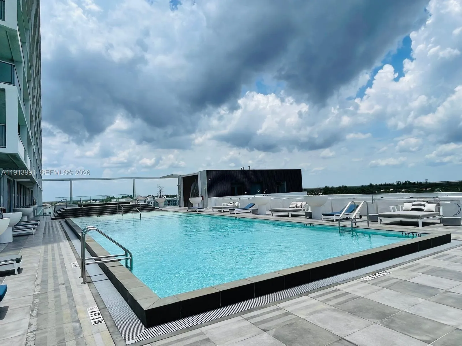 2000 Metropica Way # 605, Sunrise FL 33323
