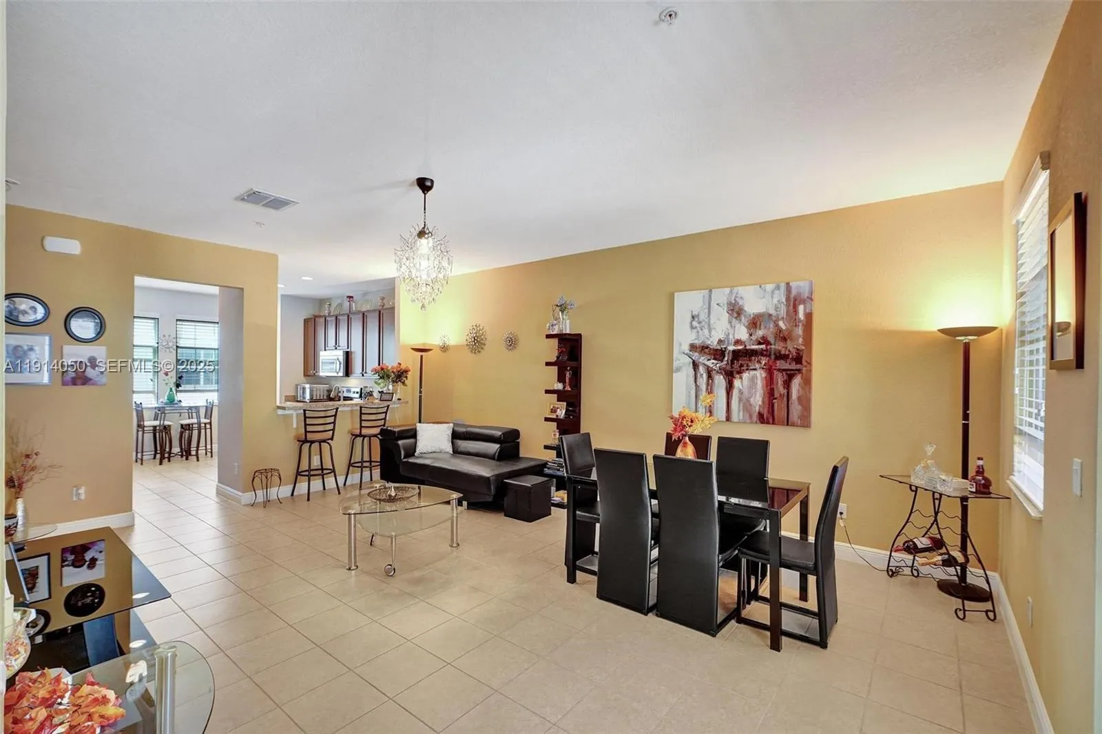 2 bedroom 2 bath for sale at 2659 SW 118th Rd, Miramar FL 33025