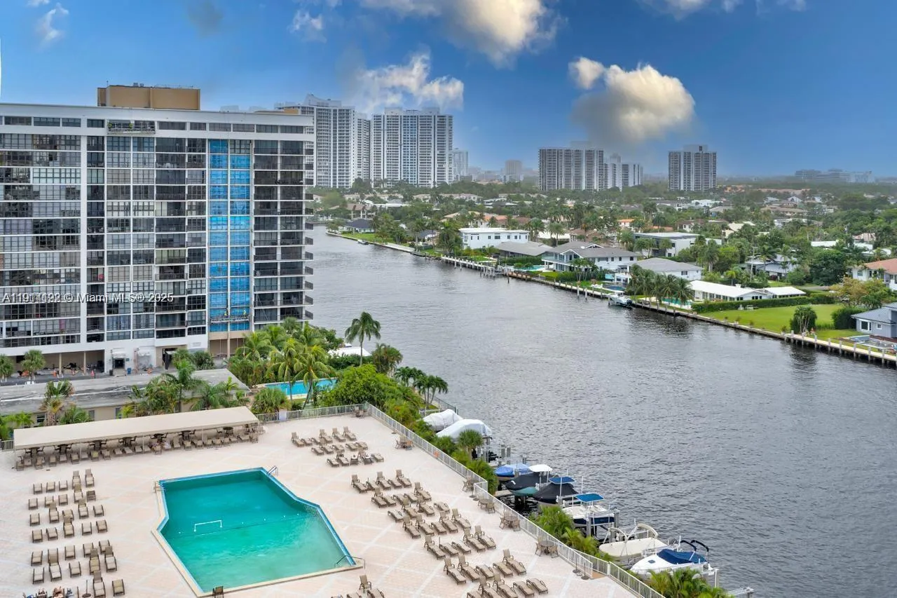 1965 S Ocean Dr # M, Hallandale Beach FL 33009