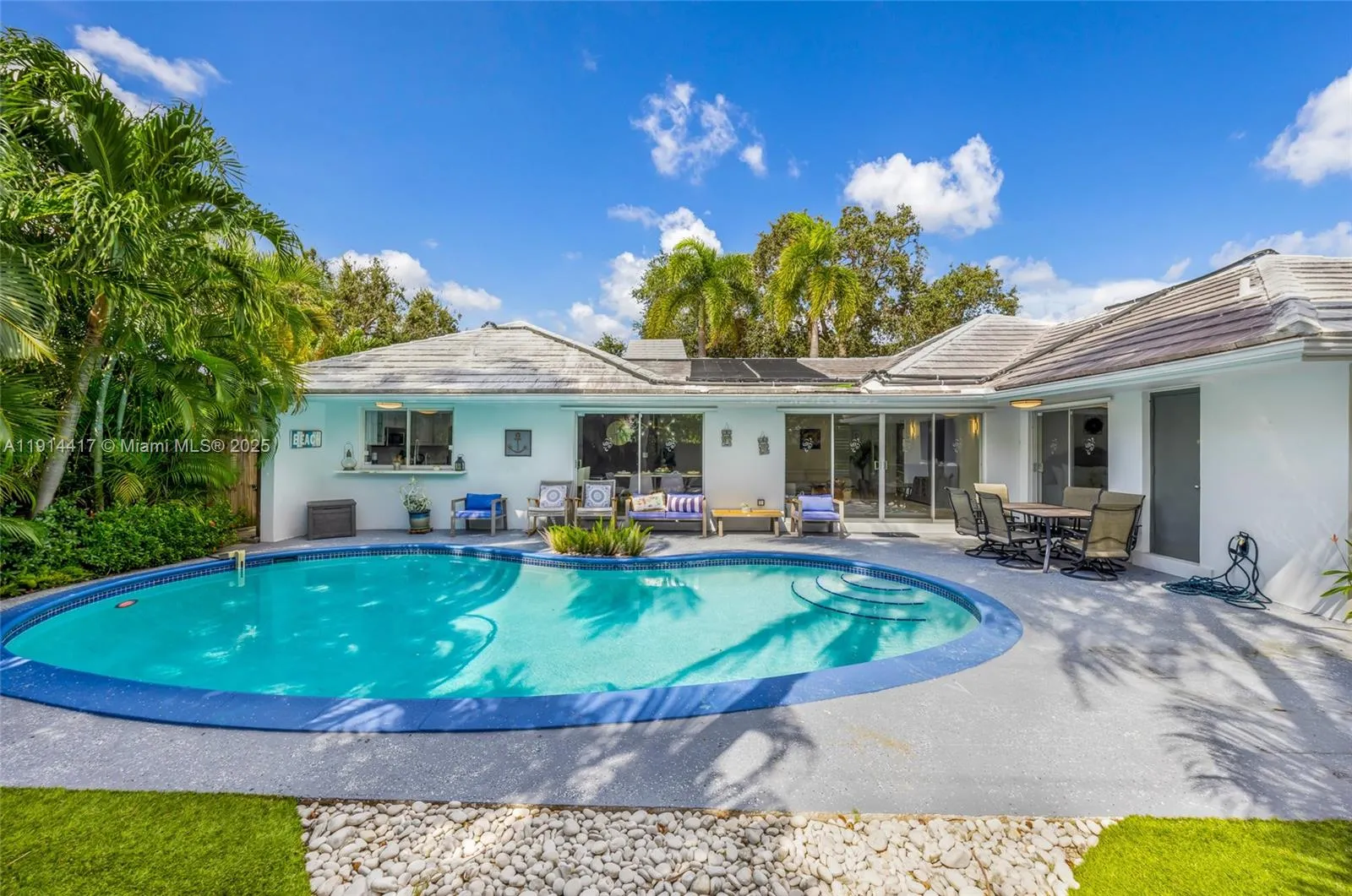 3 bedroom 2 bath for sale at 2132 NE 63rd Ct, Fort Lauderdale FL 33308