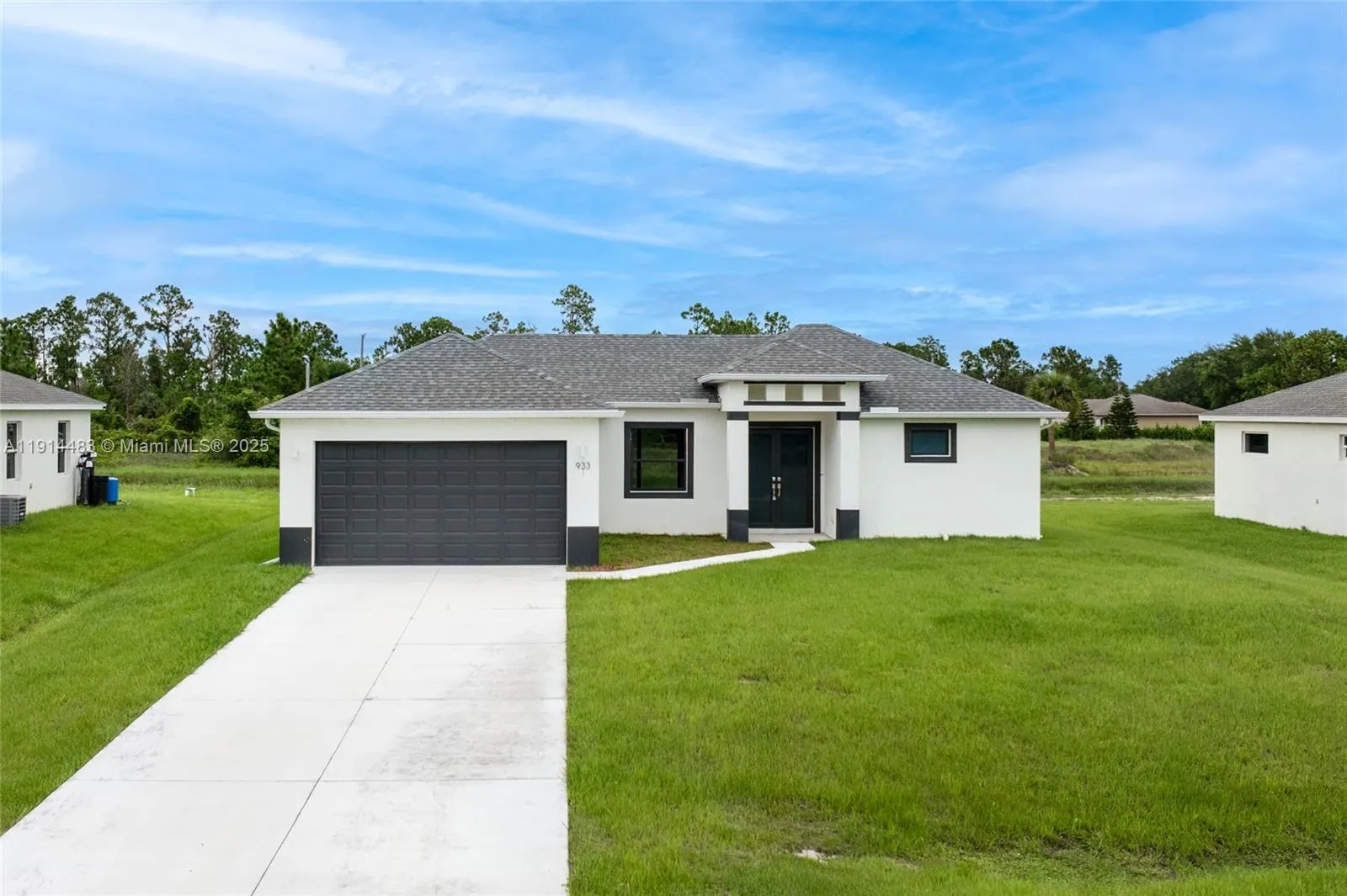 3 bedroom 2 bath for sale at 933 GLEASON ST, Lehigh Acres FL 33974