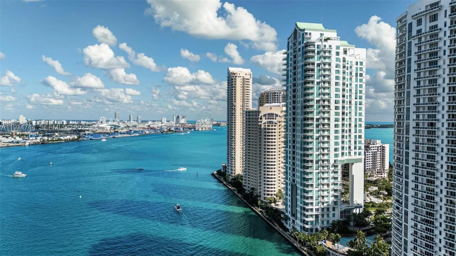 900 Brickell Key Blvd # 1403, Miami FL 33131