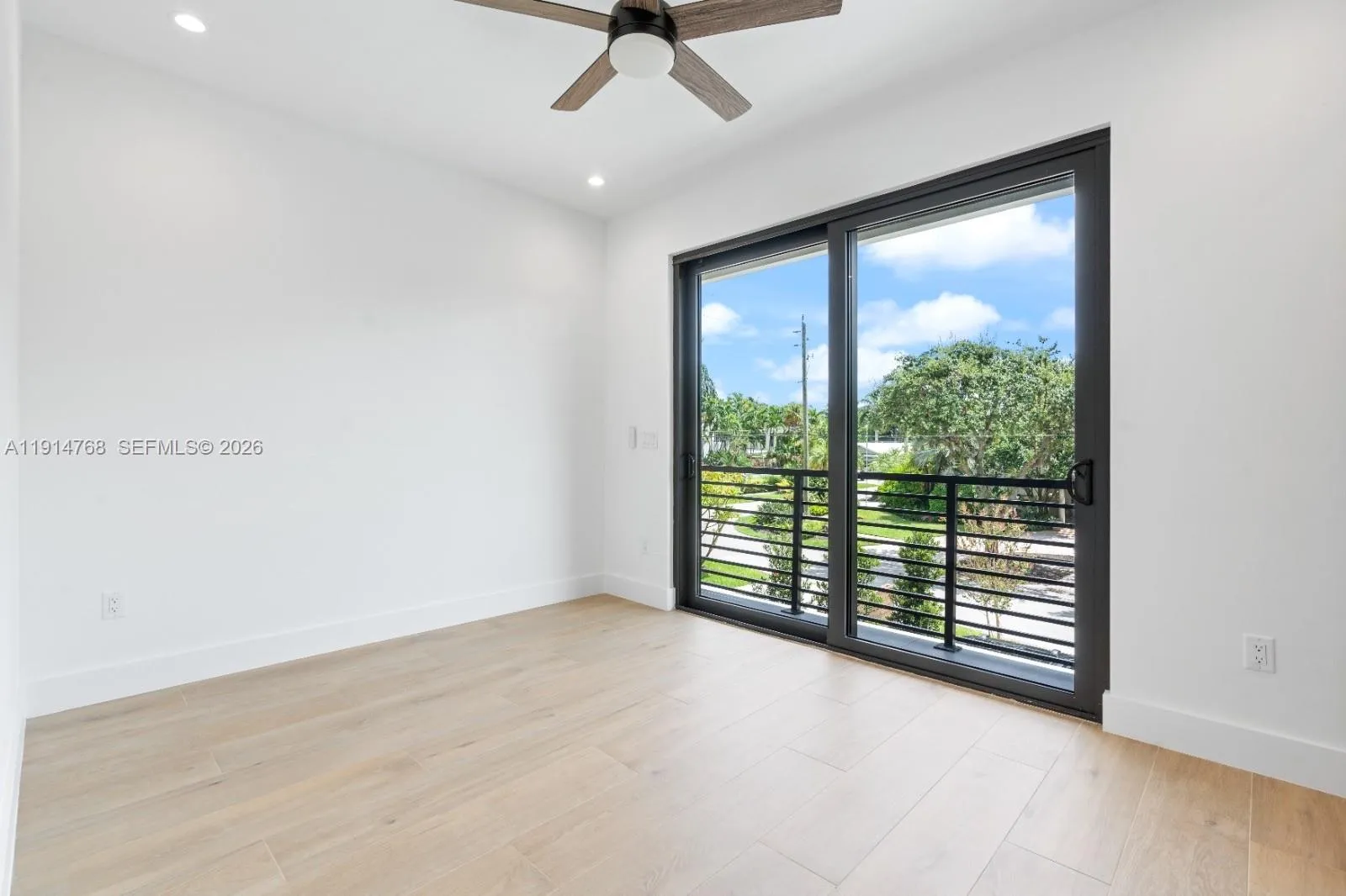 205 NE 17th Ave, Fort Lauderdale FL 33301