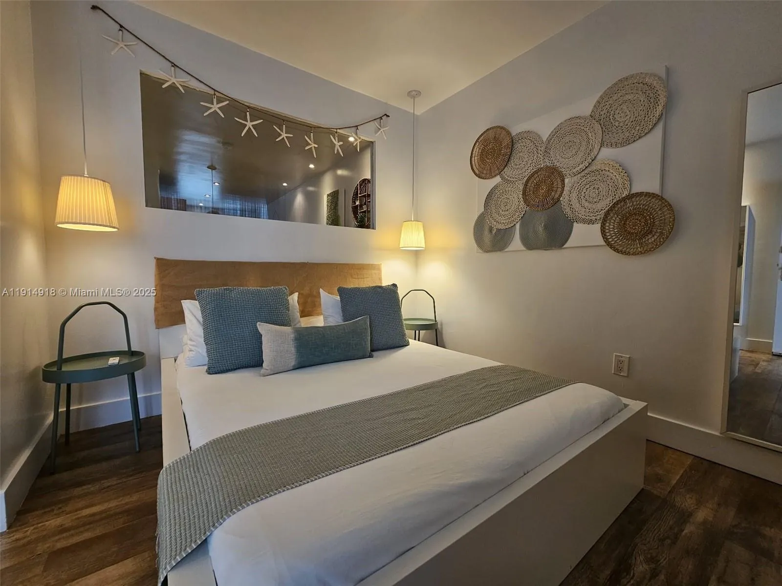 1 bath for sale at 751 Collins Ave # 3, Miami Beach FL 33139