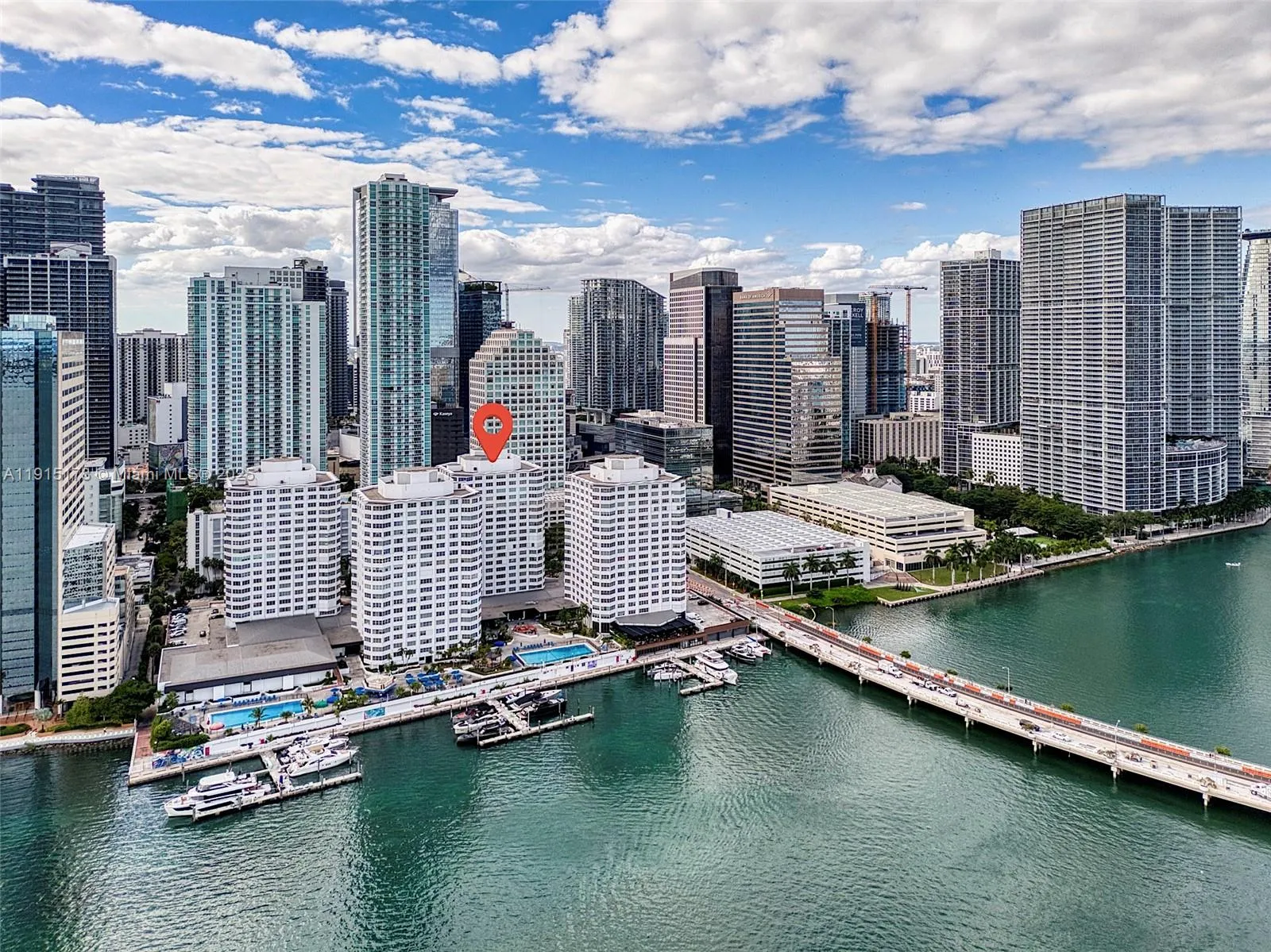 4 bedroom 2 bath for sale at 825 Brickell Bay Dr # 1942, Miami FL 33131