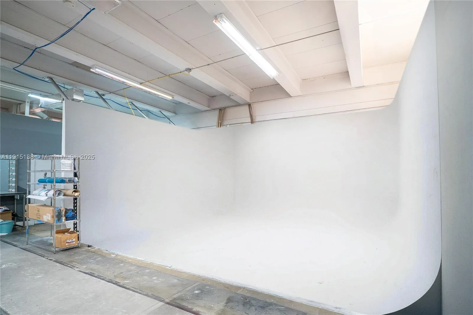 2047 NW 24th Ave, Miami FL 33142