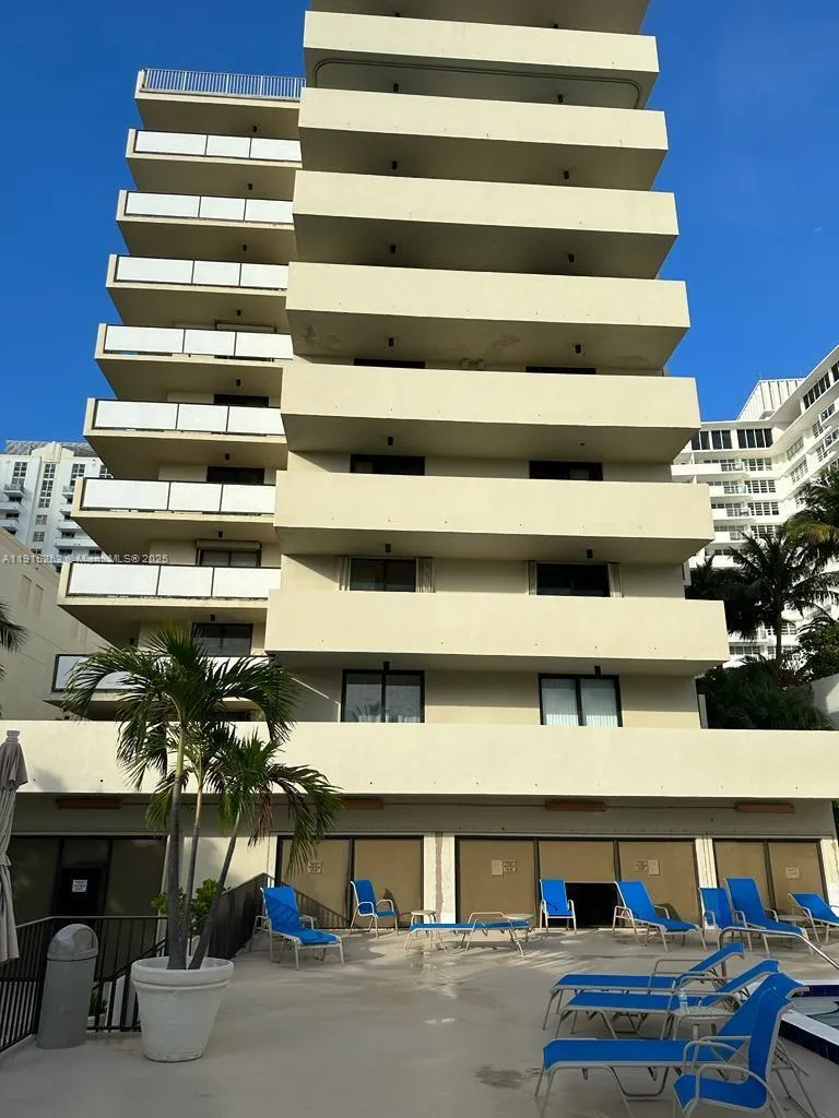 1621 Collins Ave # 505, Miami Beach FL 33139