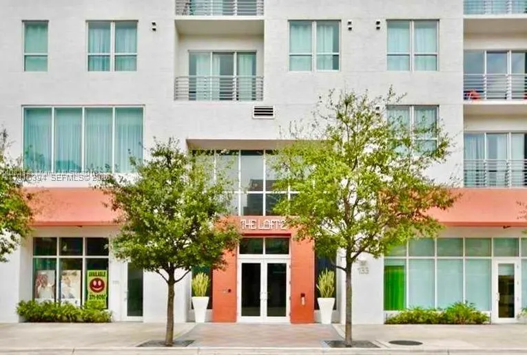 1 bedroom 1 bath for sale at 133 NE 2nd Ave # 1710, Miami FL 33132