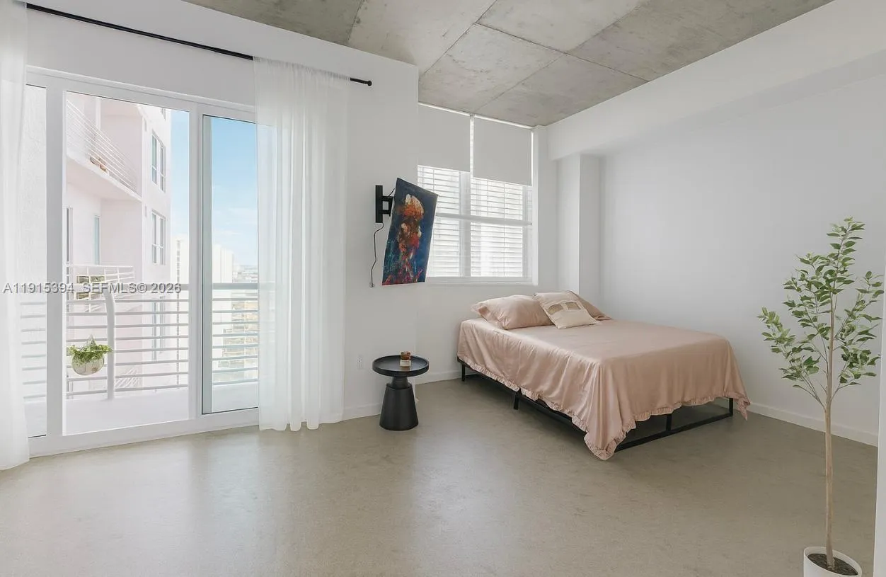 133 NE 2nd Ave # 1710, Miami FL 33132