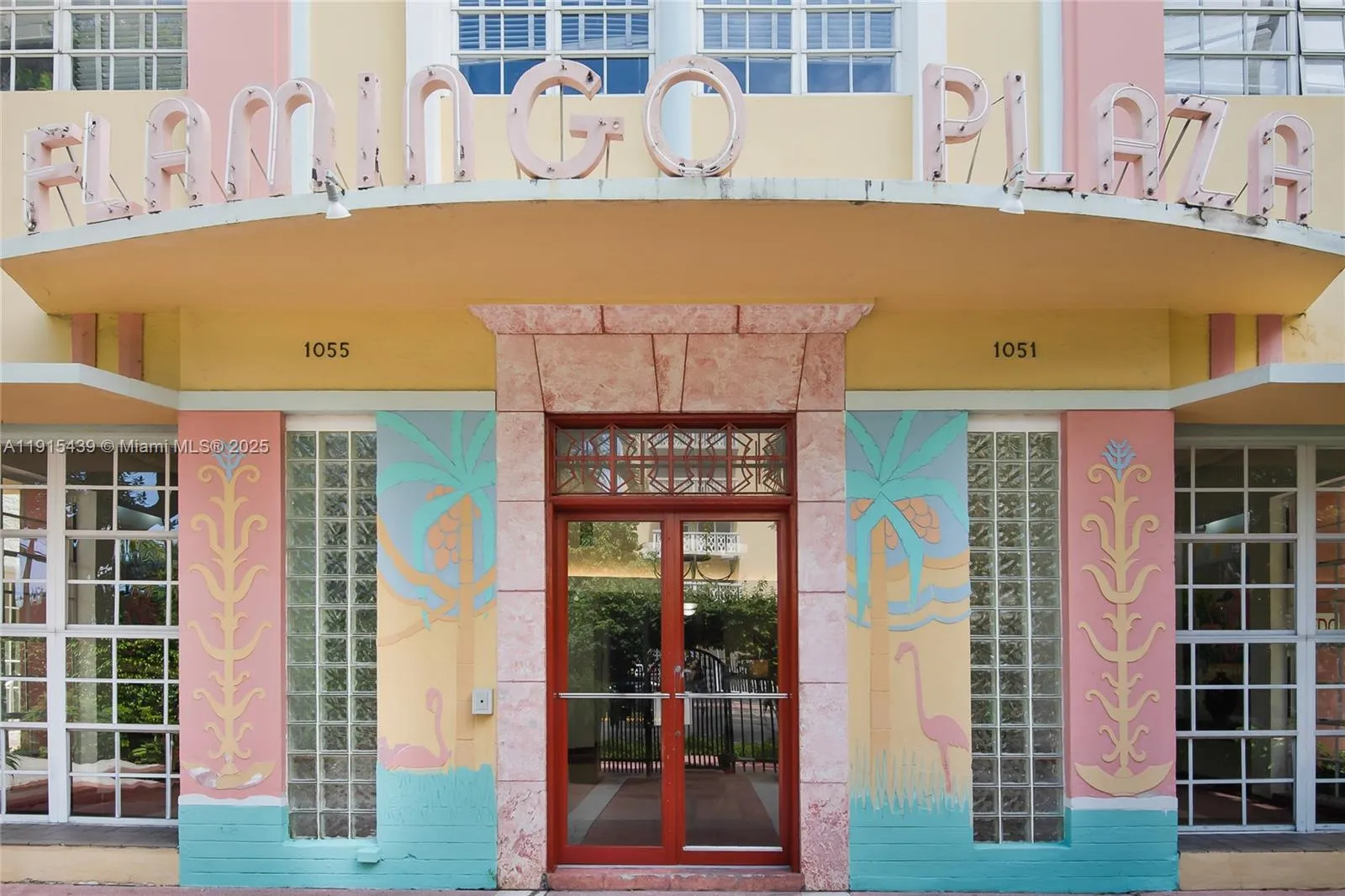 1 bedroom 1 bath for sale at 1051 Meridian Ave # 1M, Miami Beach FL 33139