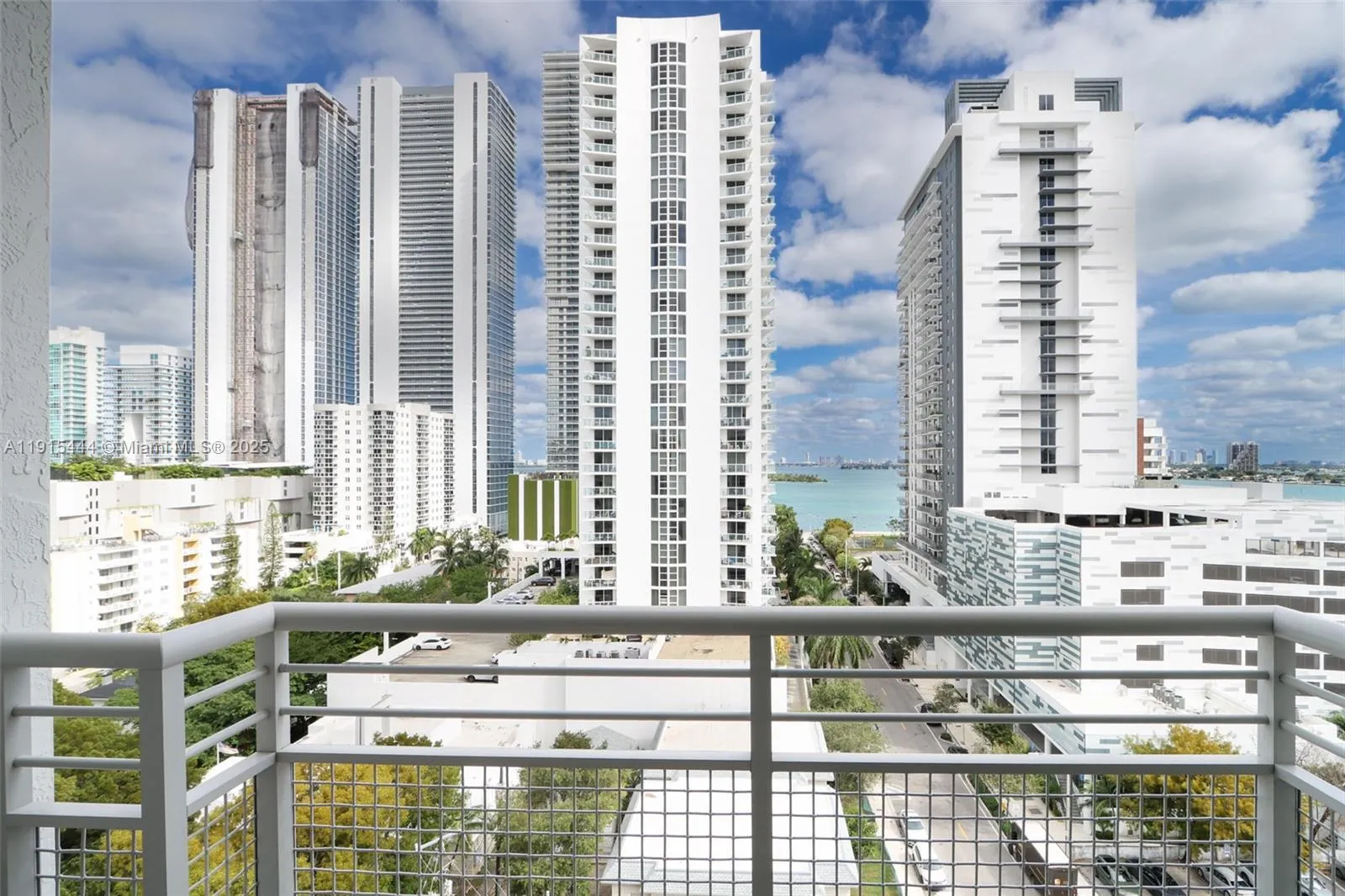 2 bedroom 2 bath for sale at 2200 NE 4th Ave # 1002, Miami FL 33137