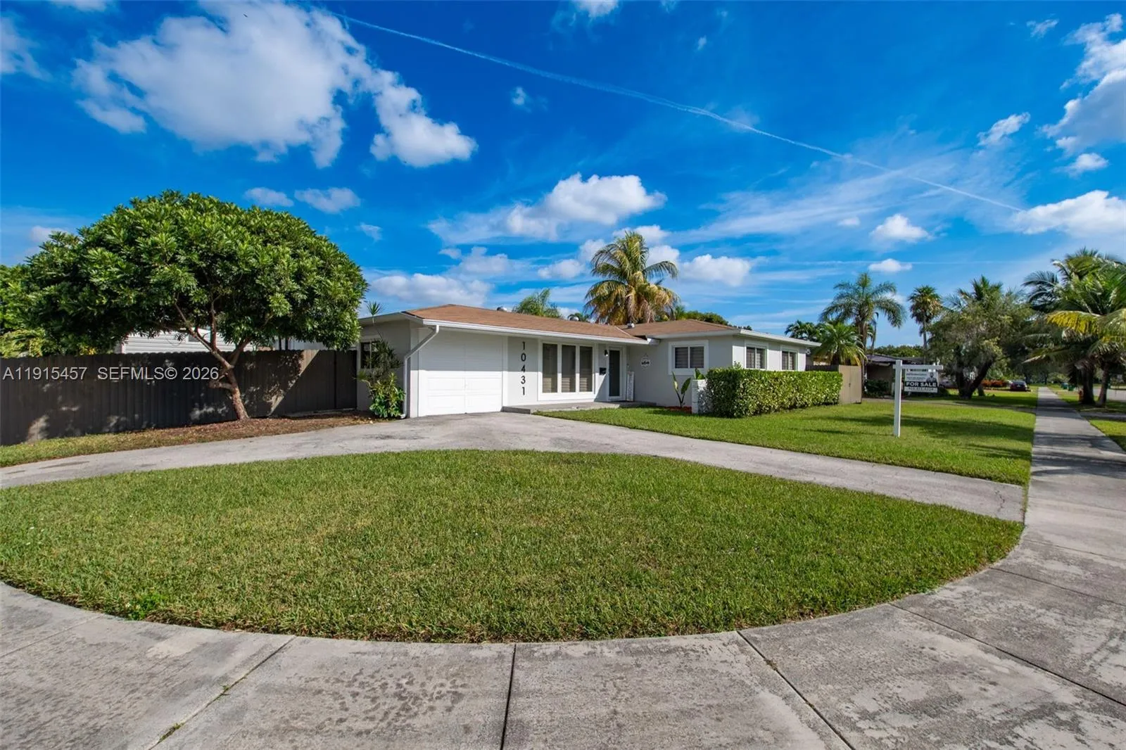 10431 SW 93rd St, Miami FL 33176