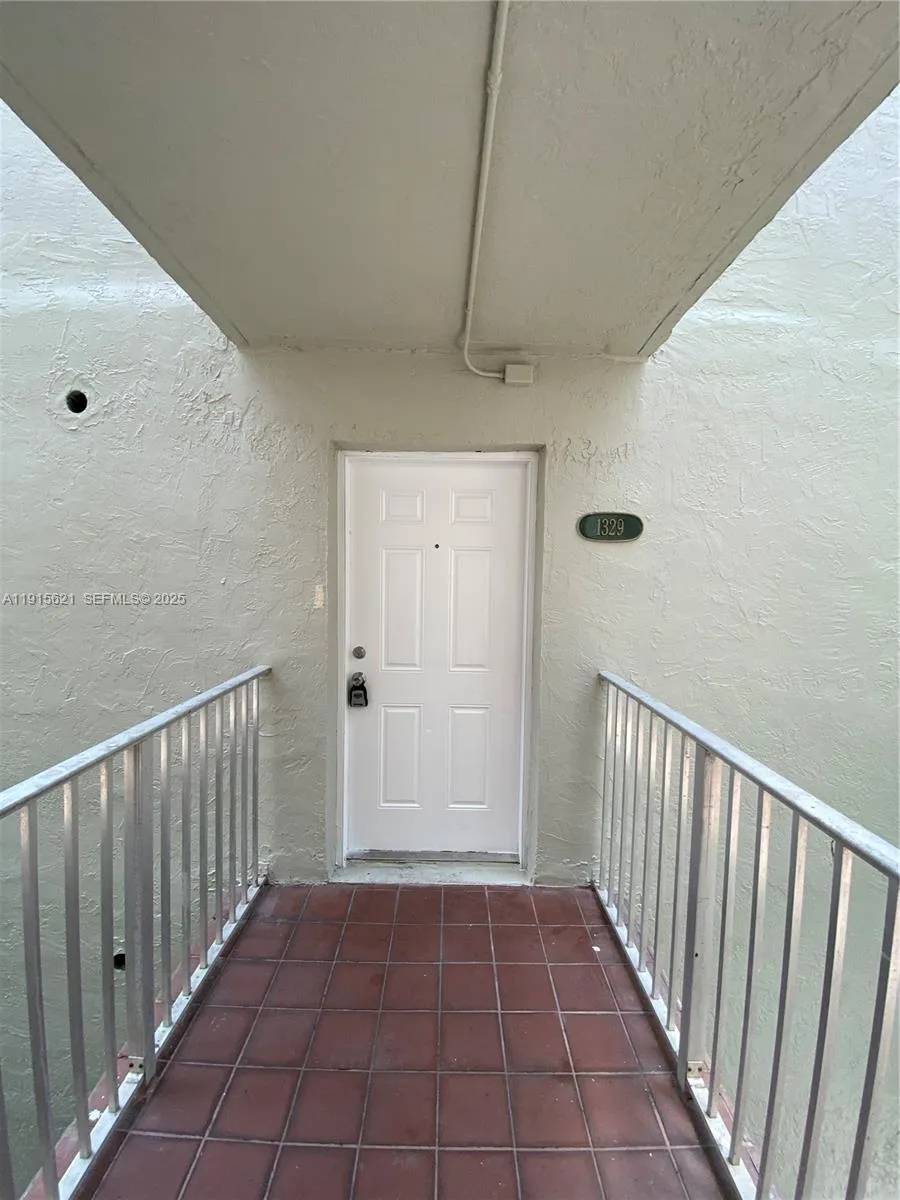 2 bedroom 2 bath Residential for sale at 10090 NW 80th Ct # 1329, Hialeah Gardens FL 33016