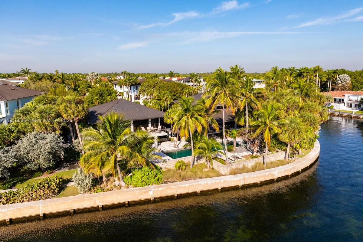 820 San Pedro Ave, Coral Gables FL 33156