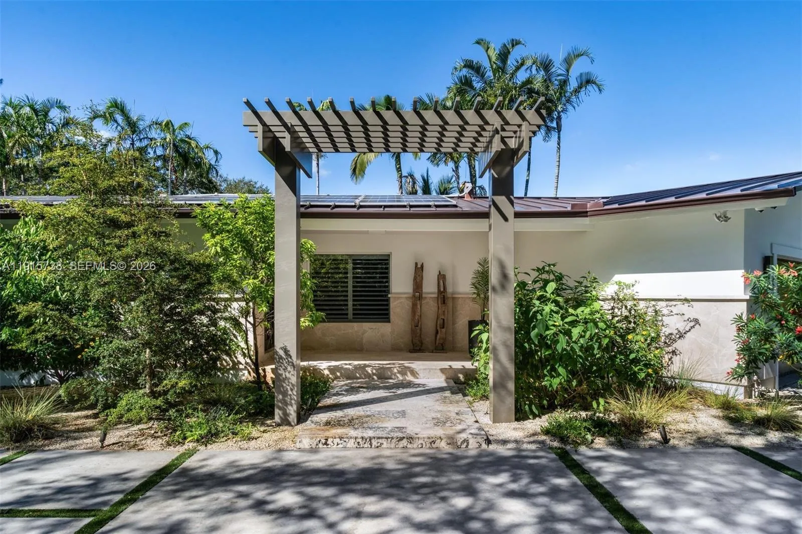 12050 Moss Ranch Rd, Pinecrest FL 33156
