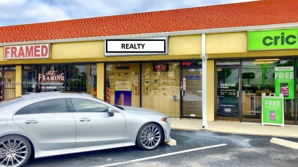 for sale at 934 S Dixie, Lantana FL 33462