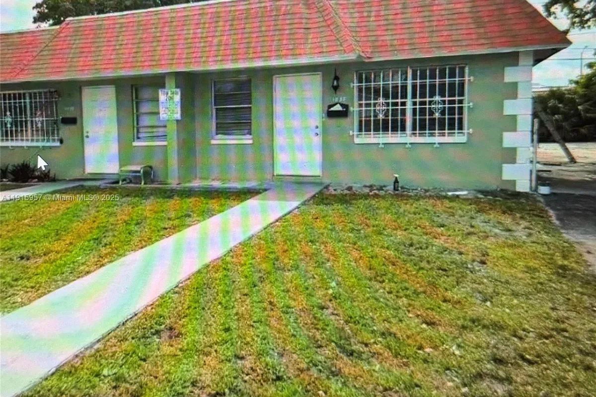 1035 NW 8th Ave, Fort Lauderdale FL 33311