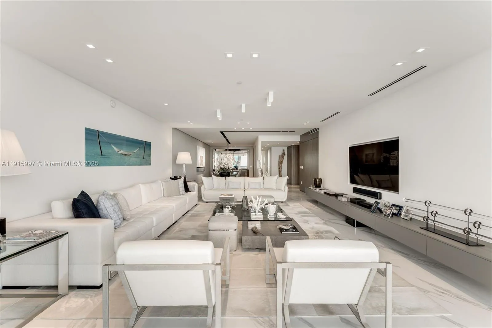 10201 Collins Ave # 1803, Bal Harbour FL 33154