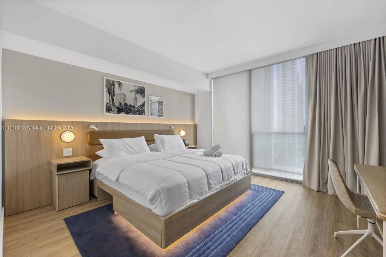 1 bath for sale at 601 NE 1st Ave # 1920, Miami FL 33132