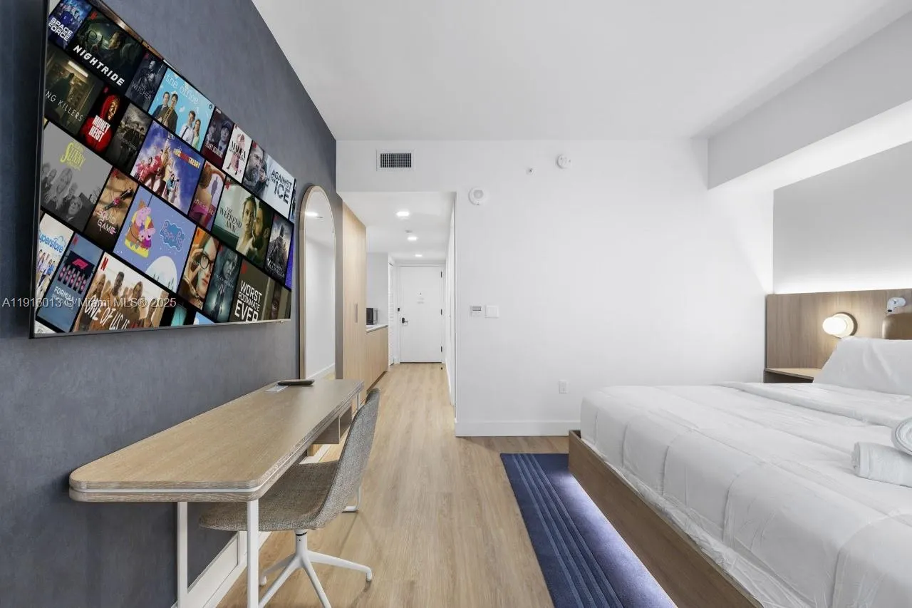 601 NE 1st Ave # 1920, Miami FL 33132